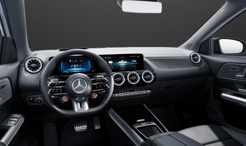 MERCEDES-BENZ GLA AMG 35 4Matic 8G-DCT-image-6