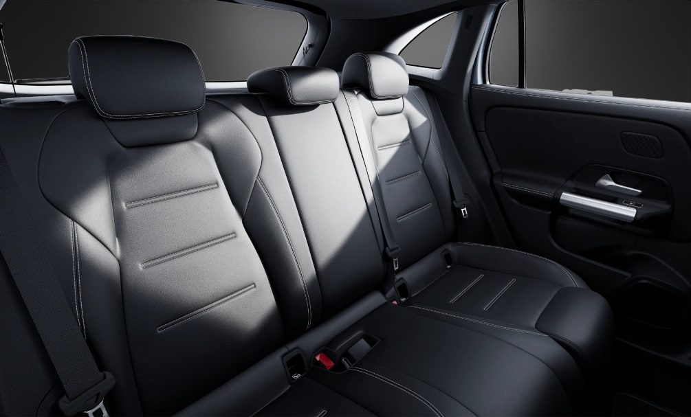 MERCEDES-BENZ GLA AMG 35 4Matic 8G-DCT-image-7