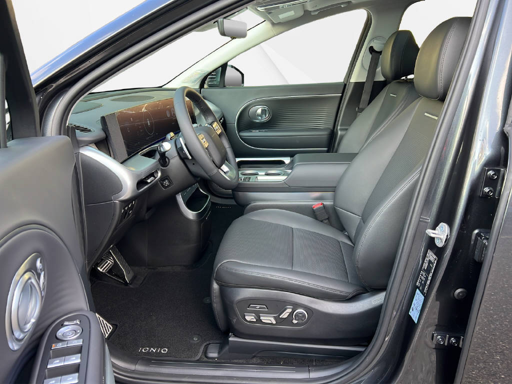 HYUNDAI Ioniq 9 110kWh Vertex 4WD-image-4