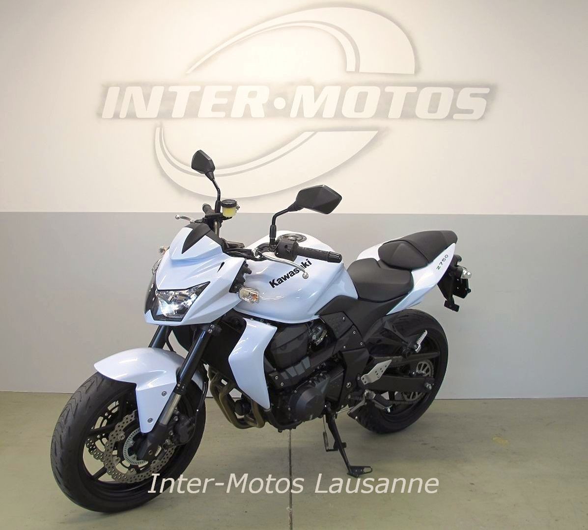 KAWASAKI Z750-image-2
