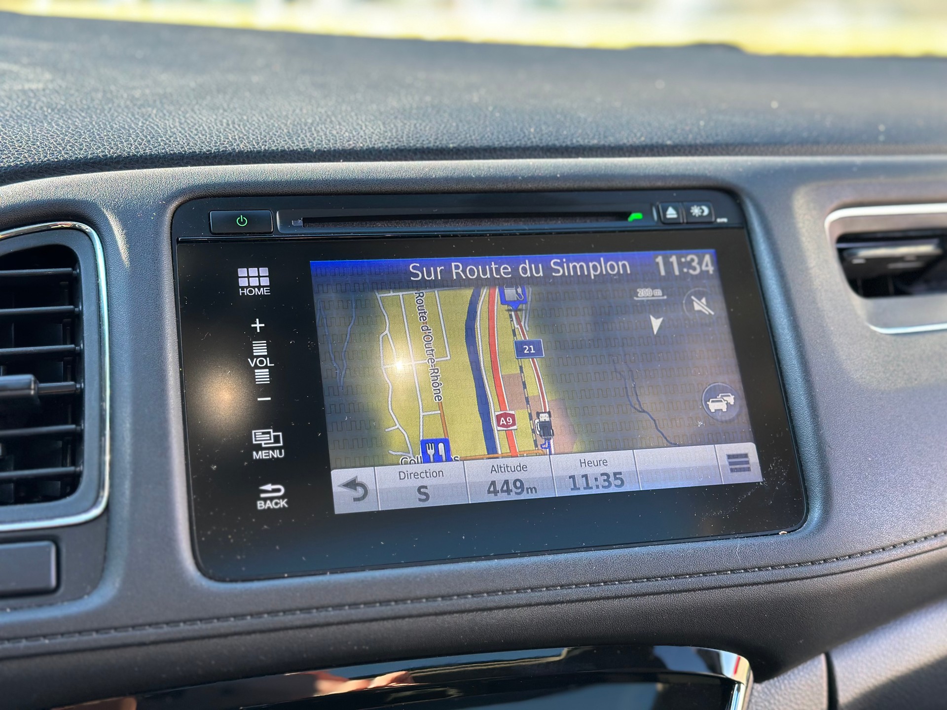 HONDA HR-V 1.5i-VTEC Executive CVT-image-23