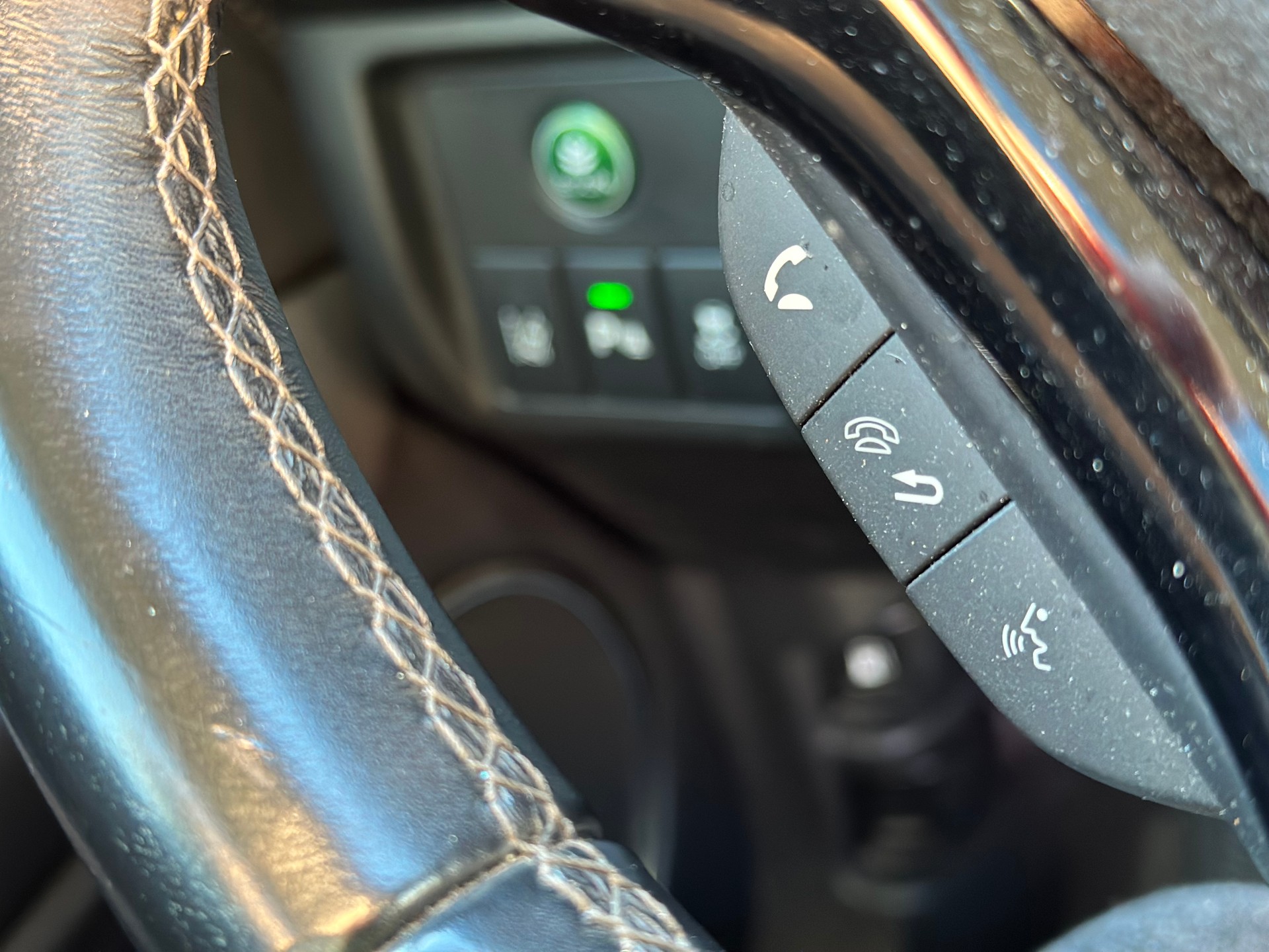 HONDA HR-V 1.5i-VTEC Executive CVT-image-21