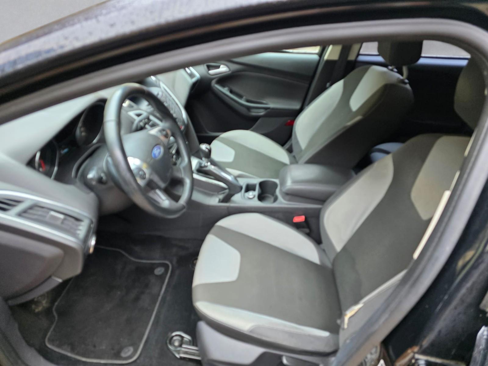 FORD Focus 1.6 SCTi Trend-image-9