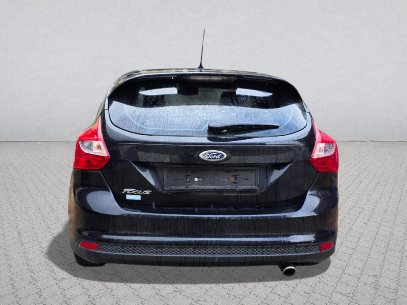 FORD Focus 1.6 SCTi Trend-image-6