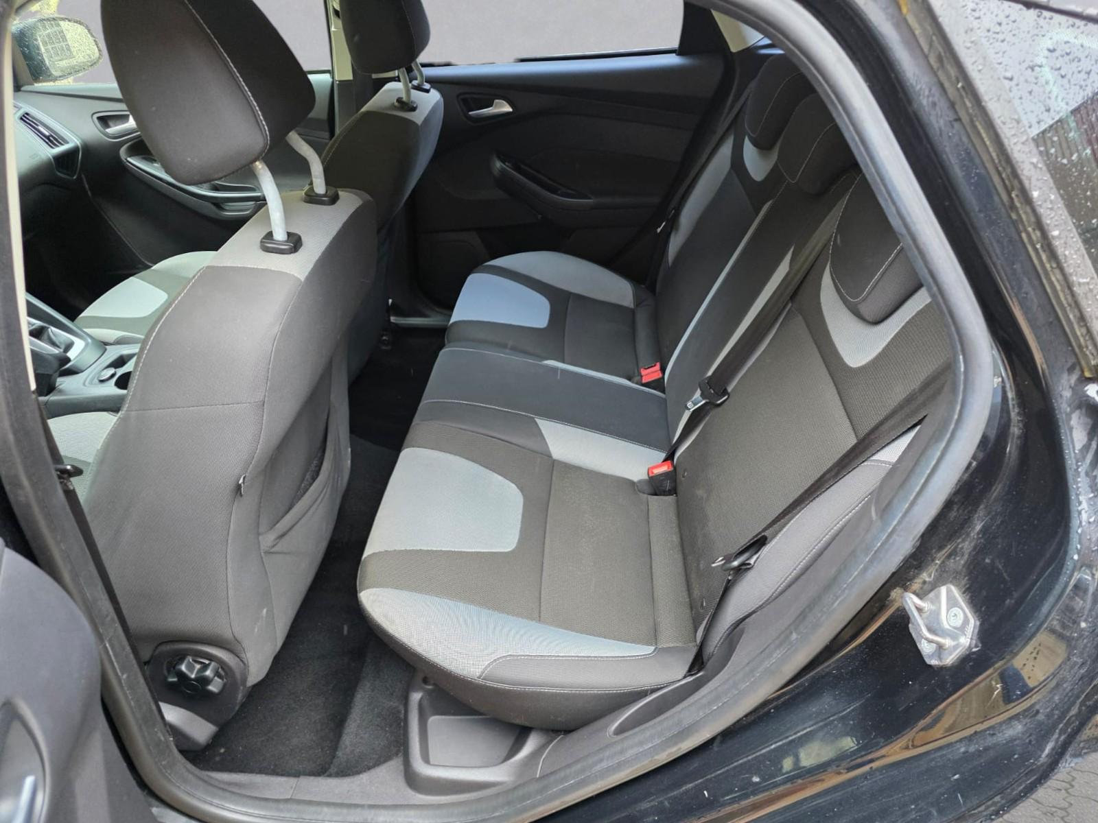 FORD Focus 1.6 SCTi Trend-image-12