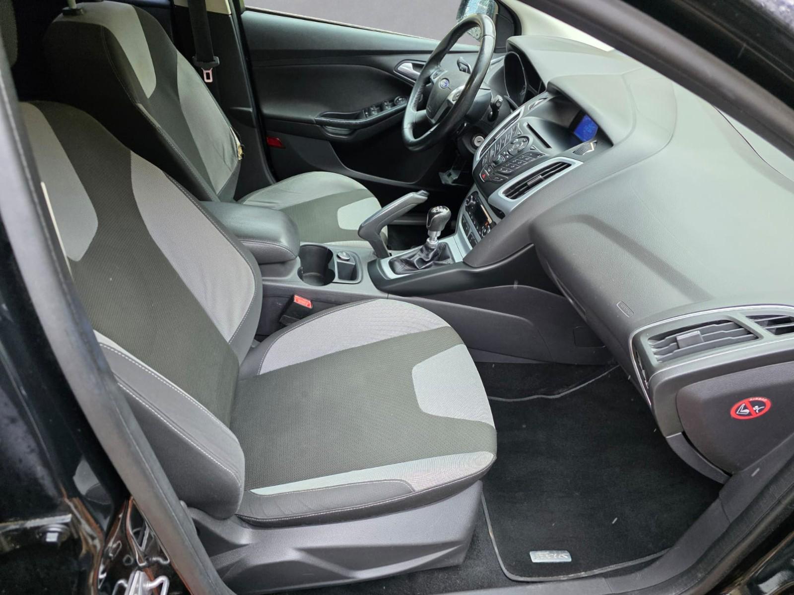 FORD Focus 1.6 SCTi Trend-image-10