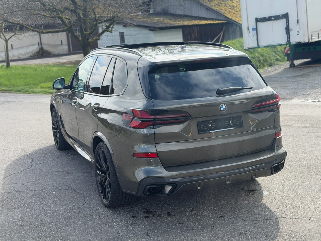 BMW X5 xDrive 48V 40d M Sport Pro Steptronic-image-15