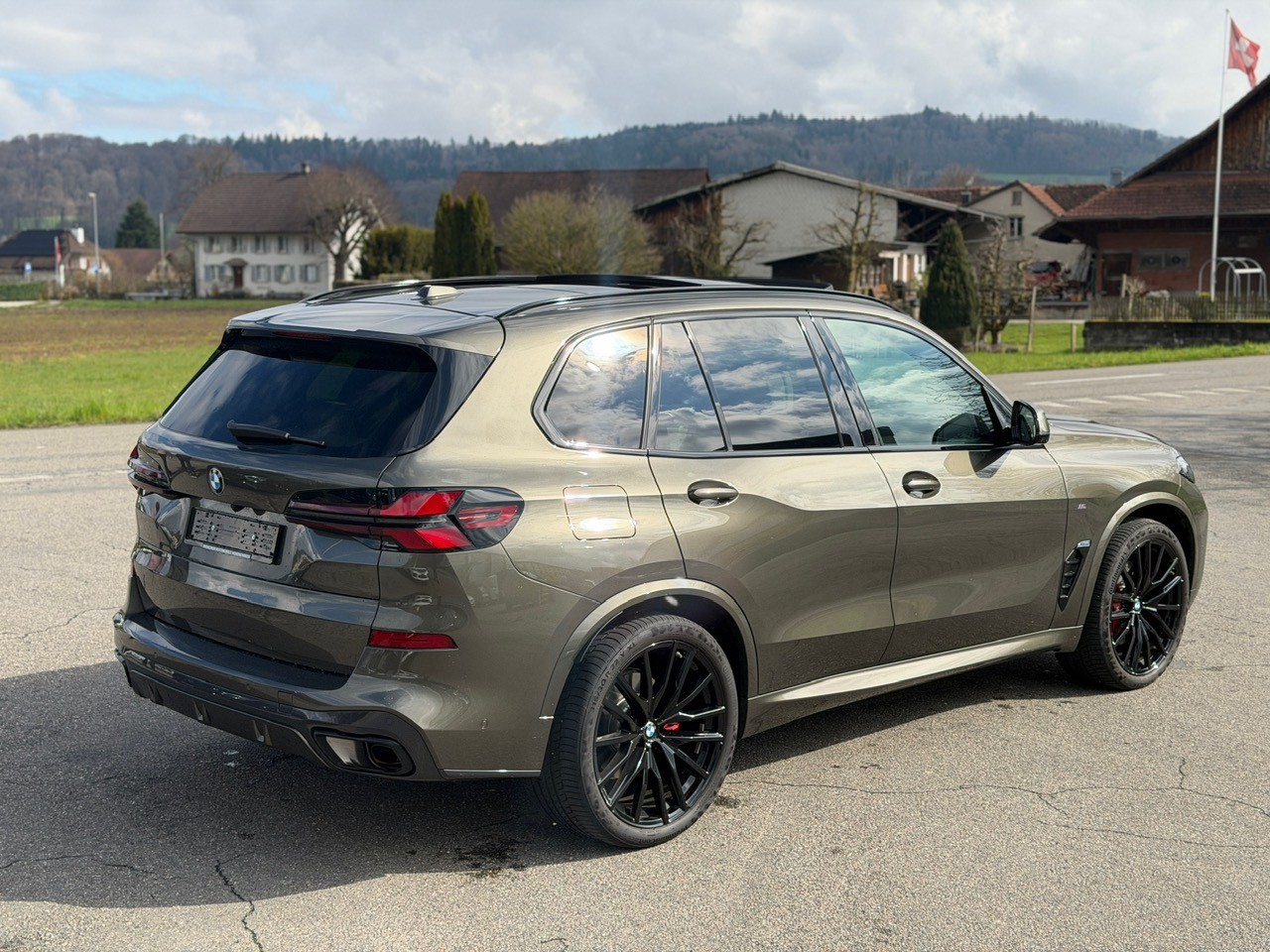 BMW X5 xDrive 48V 40d M Sport Pro Steptronic-image-14