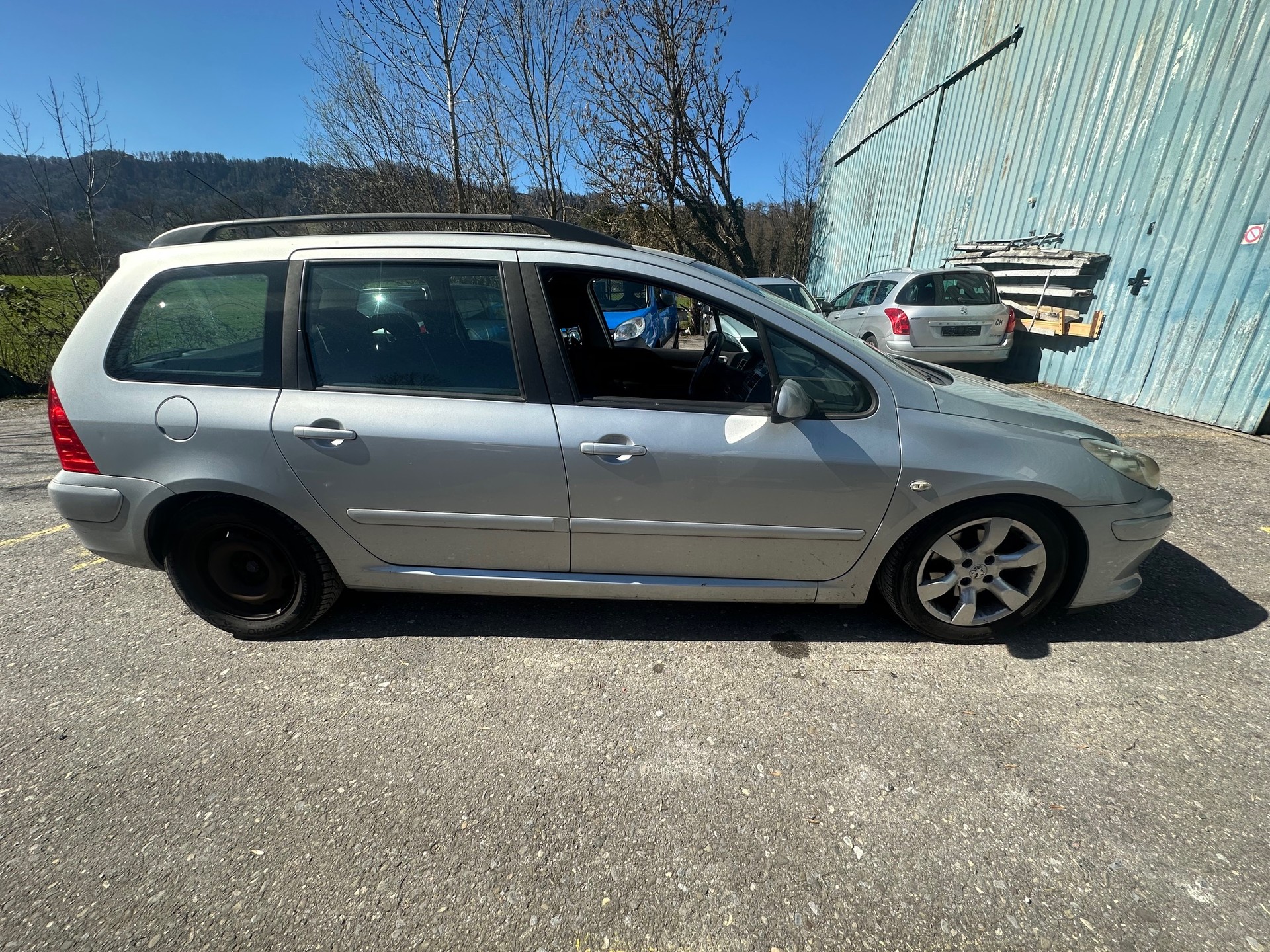 PEUGEOT 307 1.6 HDI XS-image-2