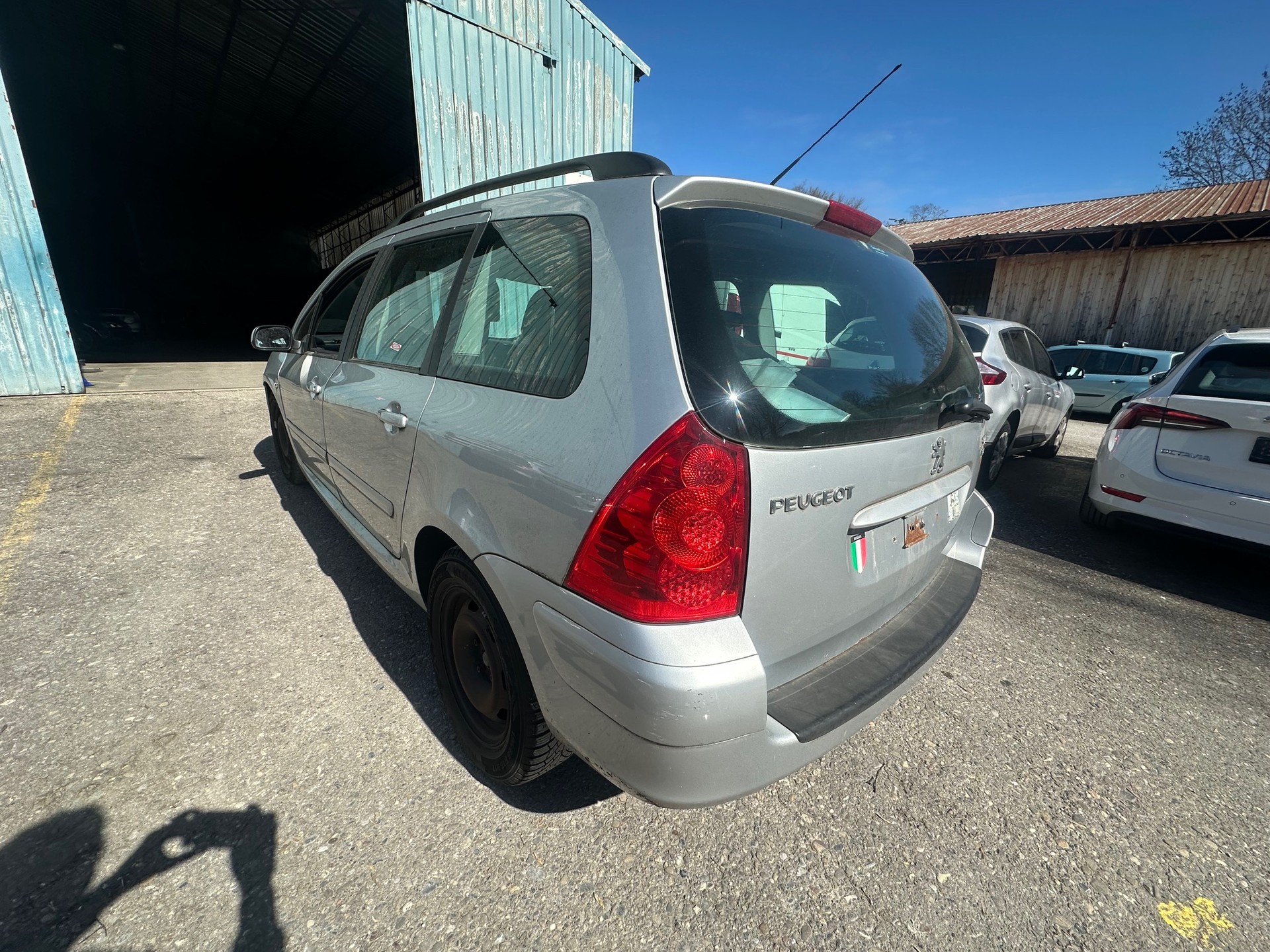 PEUGEOT 307 1.6 HDI XS-image-5