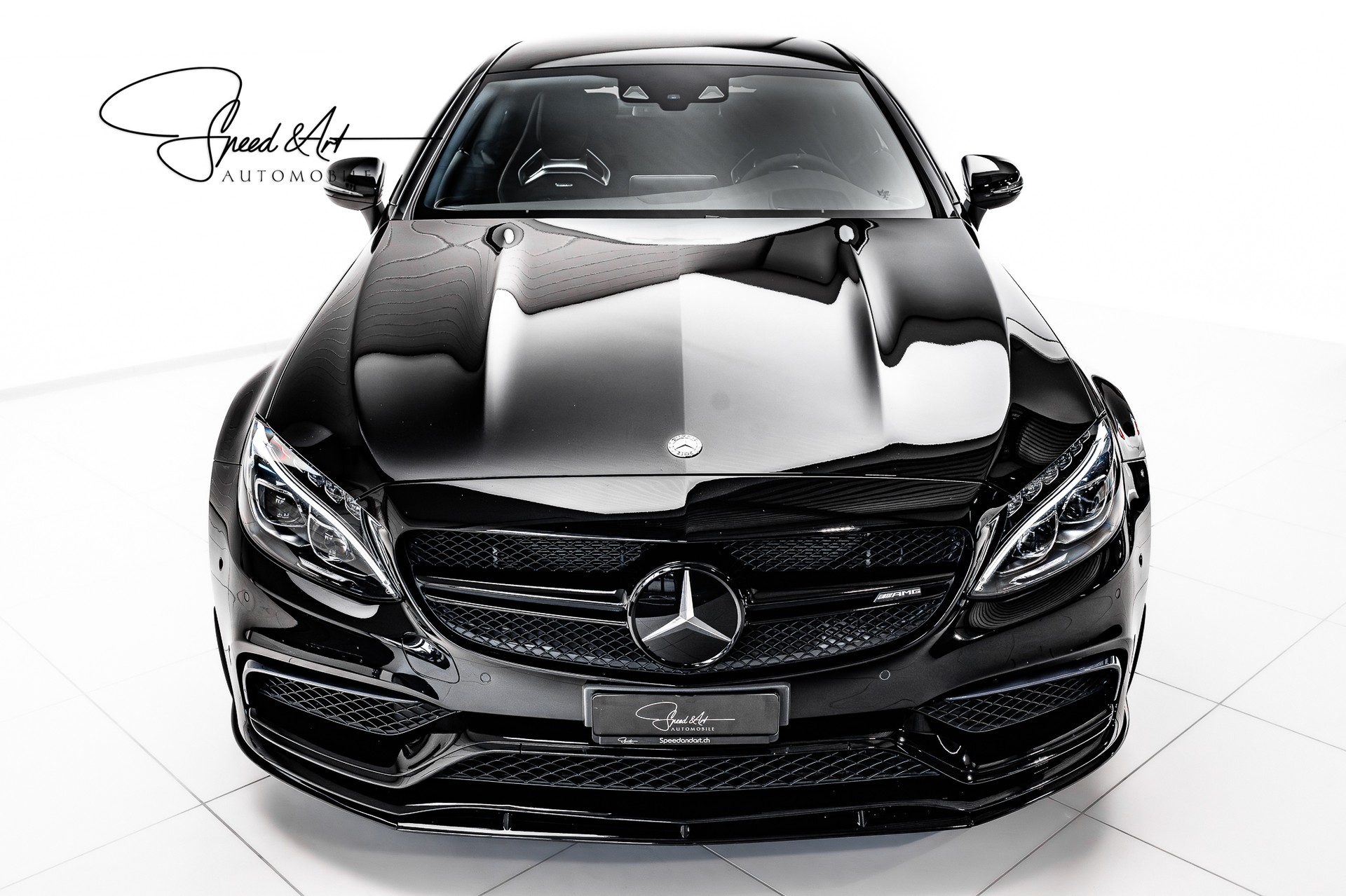 MERCEDES-BENZ C 63 S AMG Edition 1 Speedshift | OHNE OPF | CARBON PAKET-showroom-element-3
