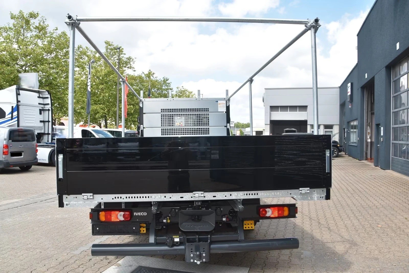 IVECO Eurocargo 80E22-P Pritsche Klima Kamera Gerüstbau-image-4