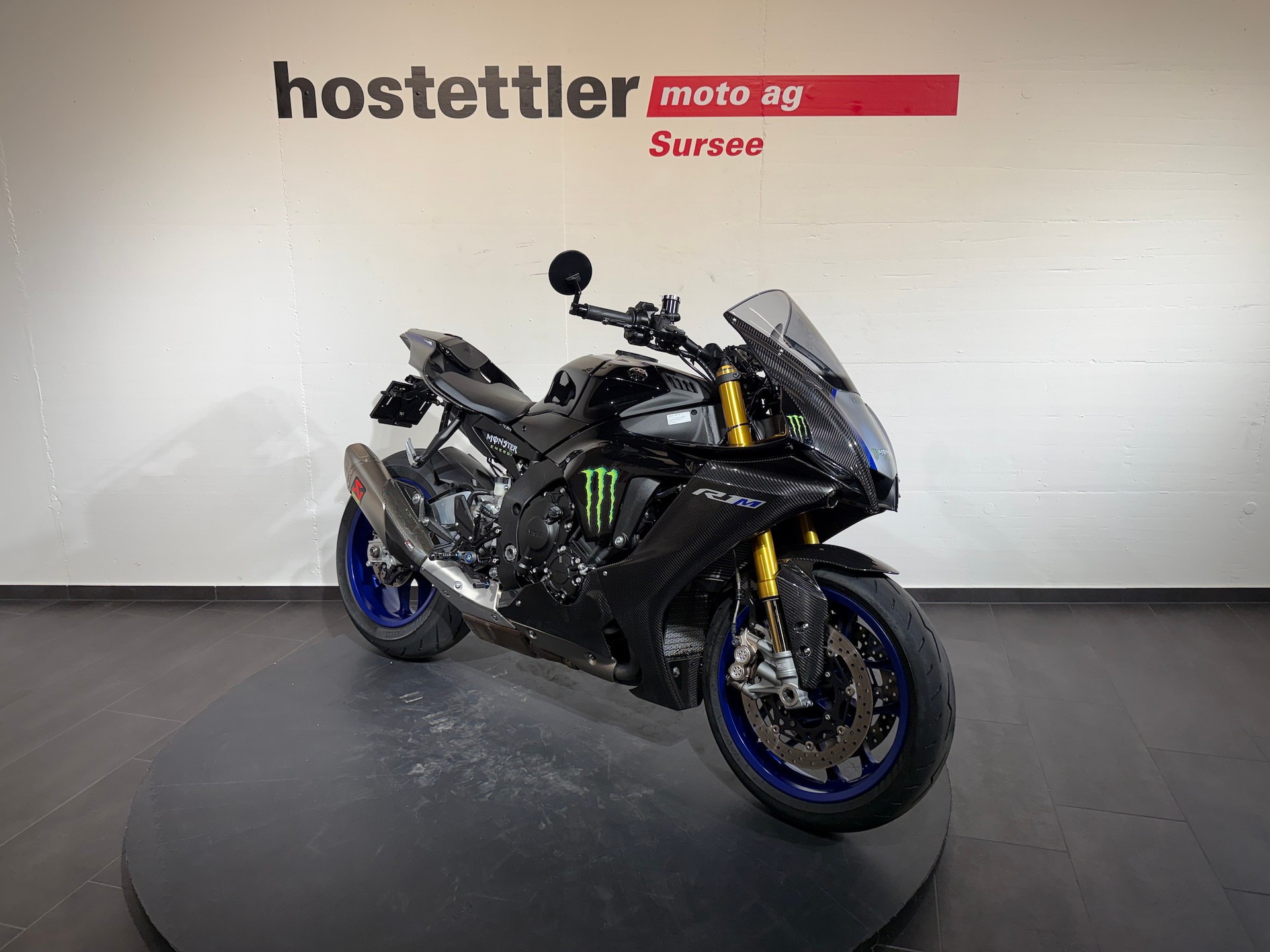 YAMAHA R1M-image-0