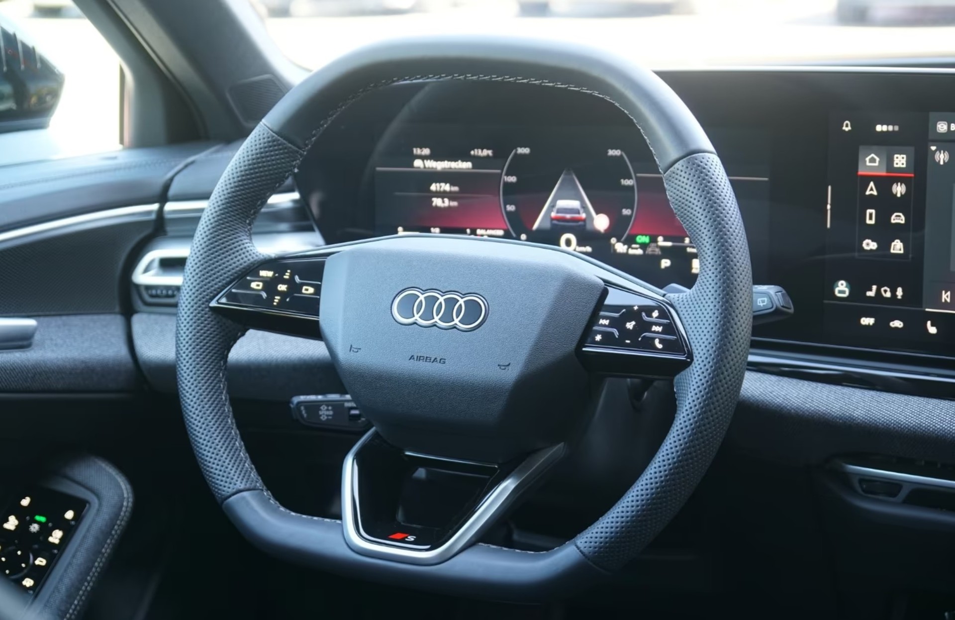 AUDI A5 Avant 2.0 TDI S-tronic S-line Plus-image-10