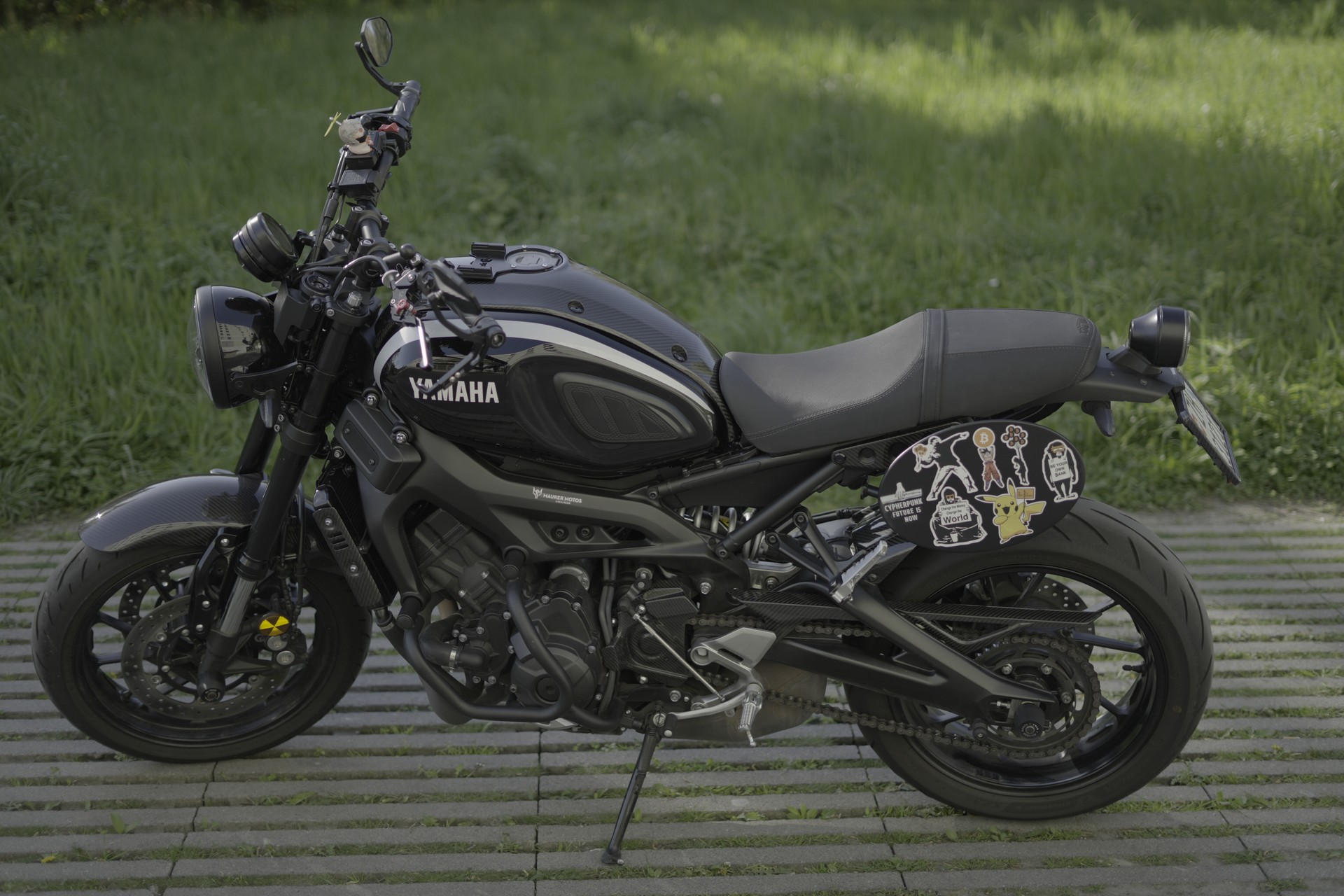 YAMAHA XSR 900-image-0