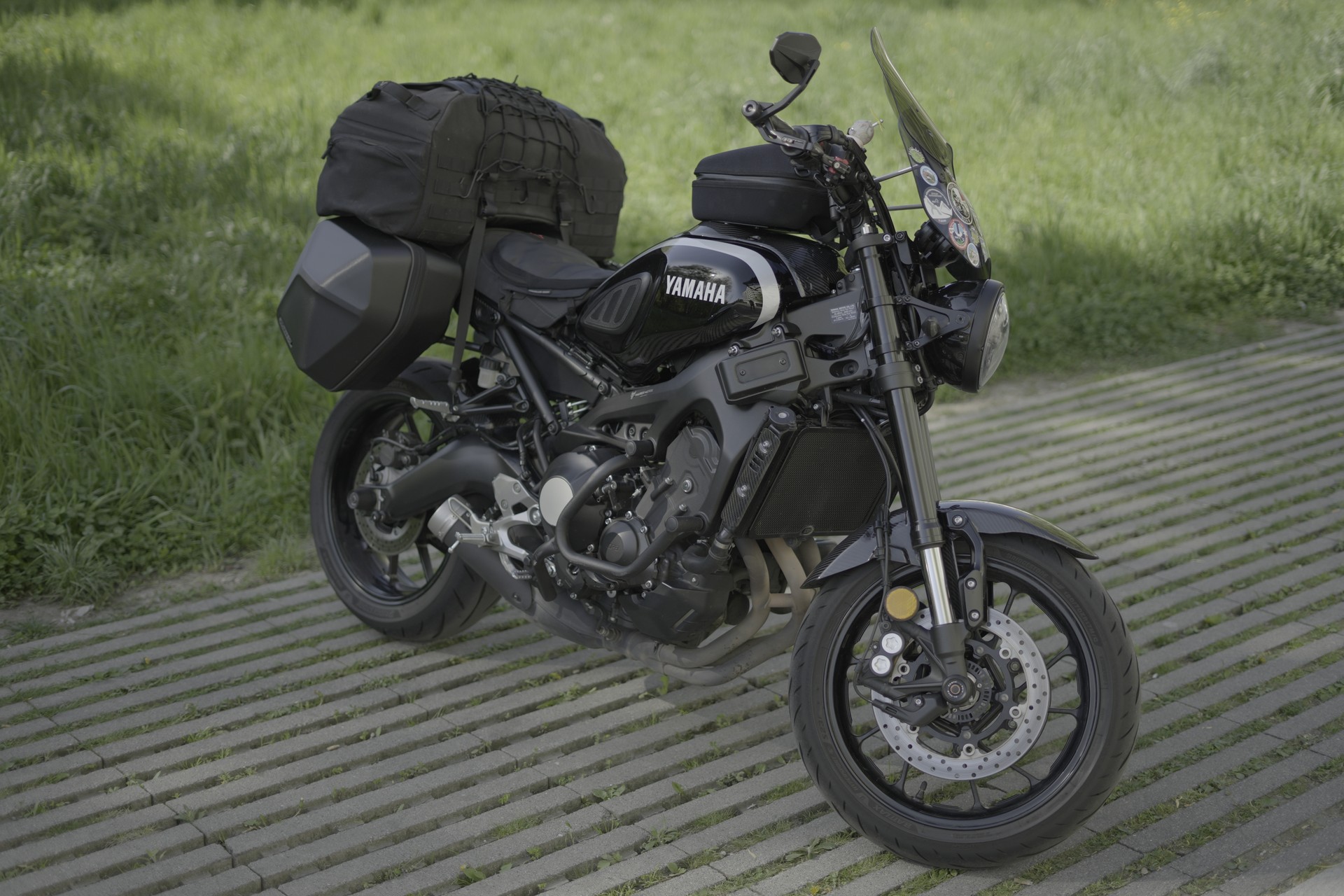 YAMAHA XSR 900-image-6