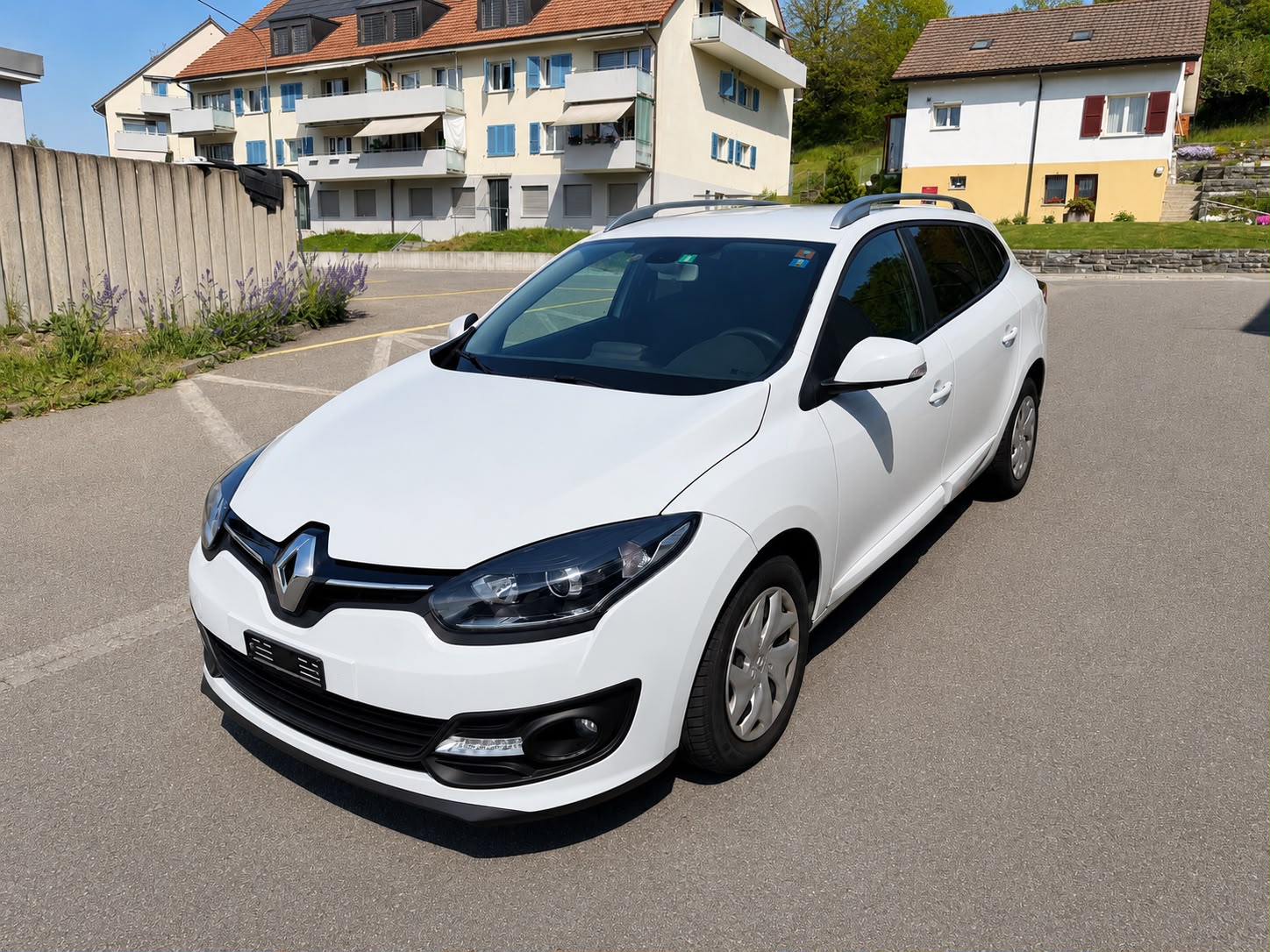 RENAULT Mégane Grandtour 1.5 dCi Expression EDC-showroom-element-1