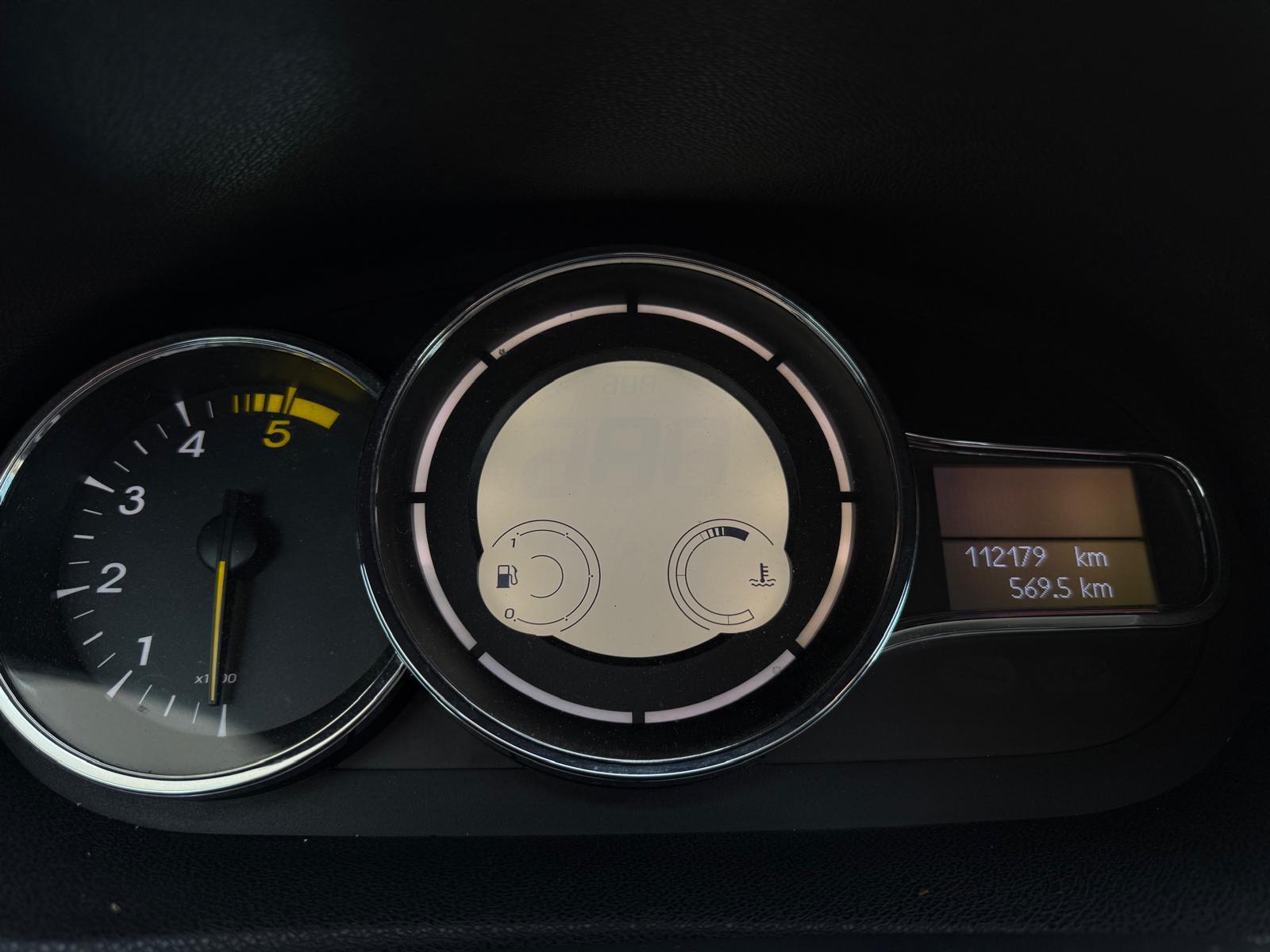 RENAULT Mégane Grandtour 1.5 dCi Expression EDC-image-12