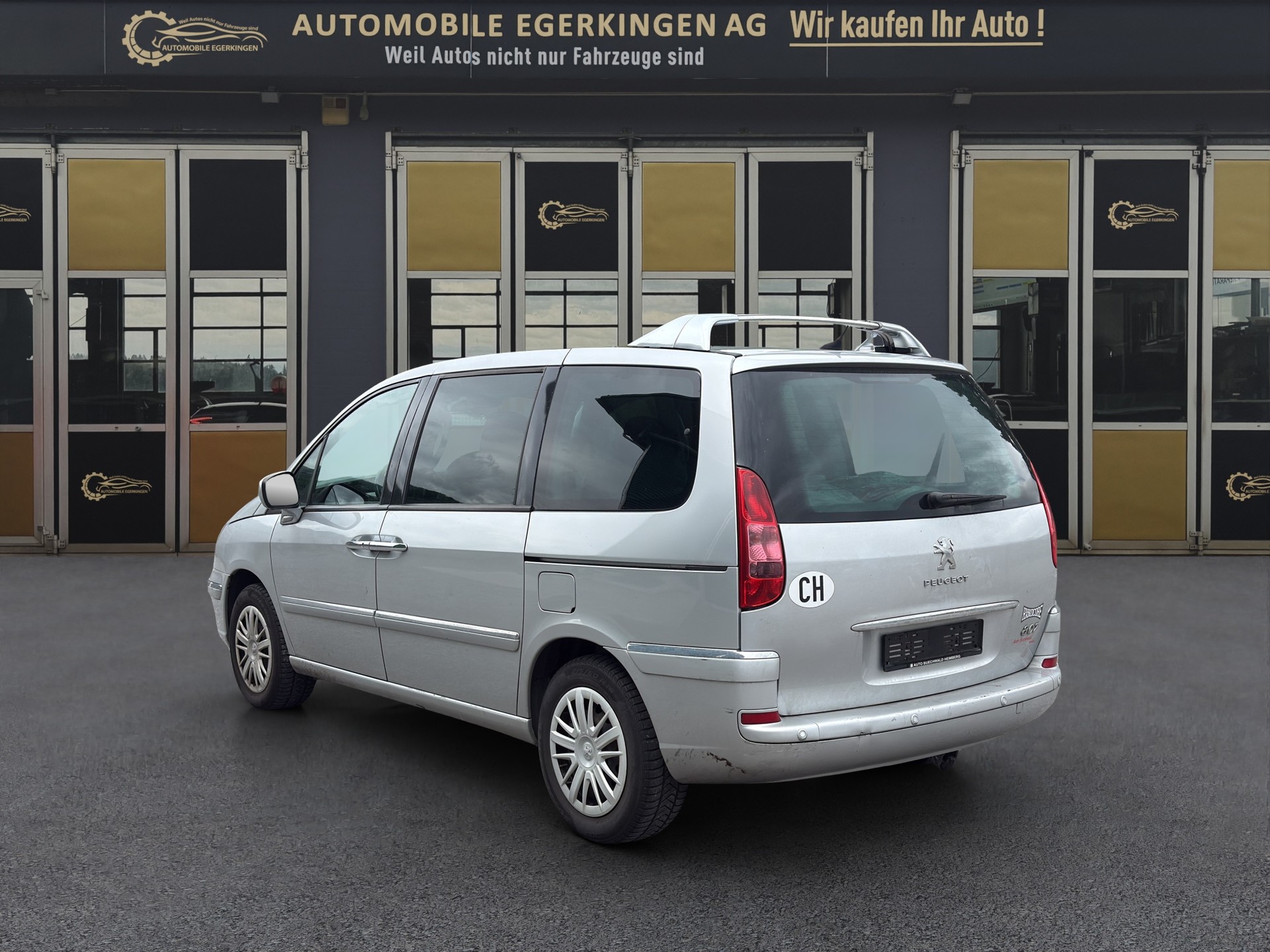 PEUGEOT 807 2.0 16V HDi Allure Tiptronic-image-6