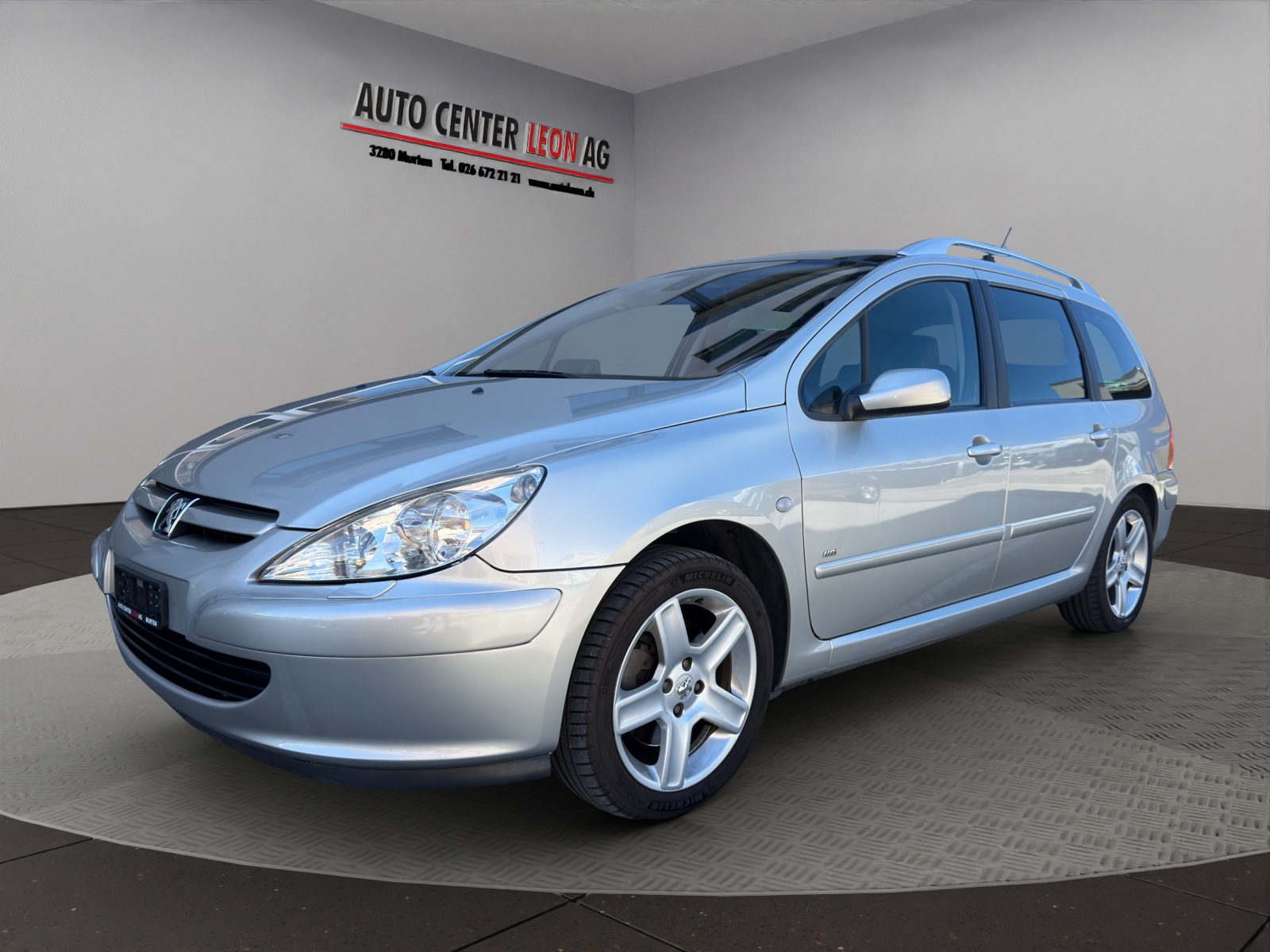 PEUGEOT 307 2.0 HDI XS-showroom-element-1