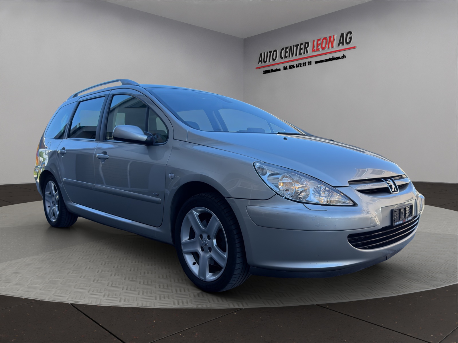 PEUGEOT 307 2.0 HDI XS-image-7