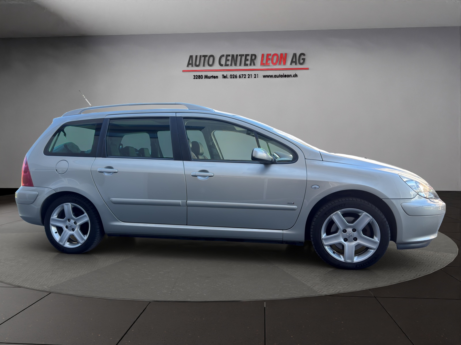 PEUGEOT 307 2.0 HDI XS-image-6