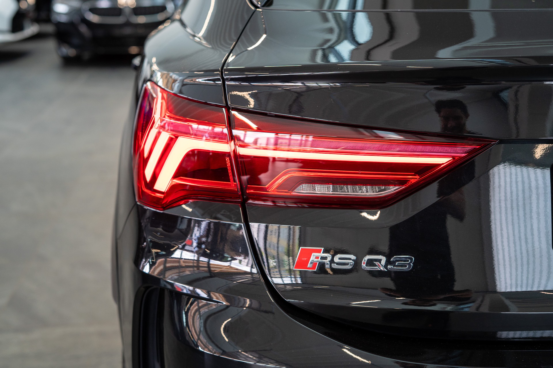 AUDI RS Q3 Sportback 2.5 TFSI quattro S-Tronic / Sportsitze / Alcantara-Lenkrad-image-5