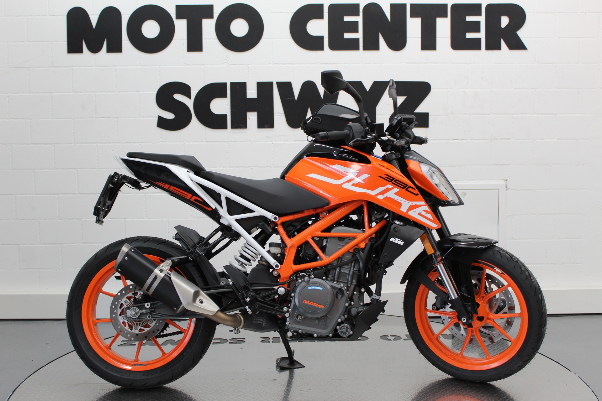 KTM 390 Duke