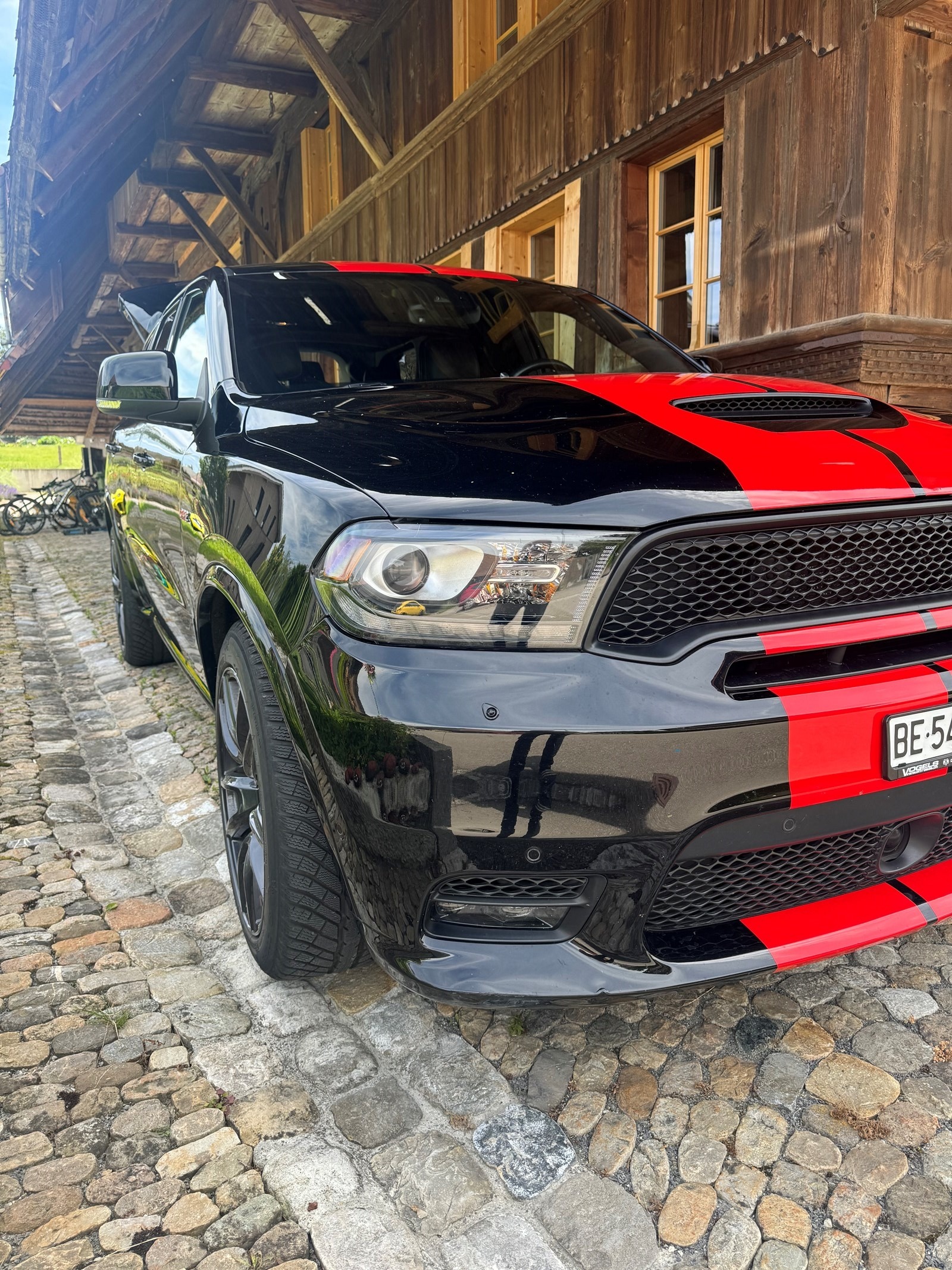 DODGE SRT 392