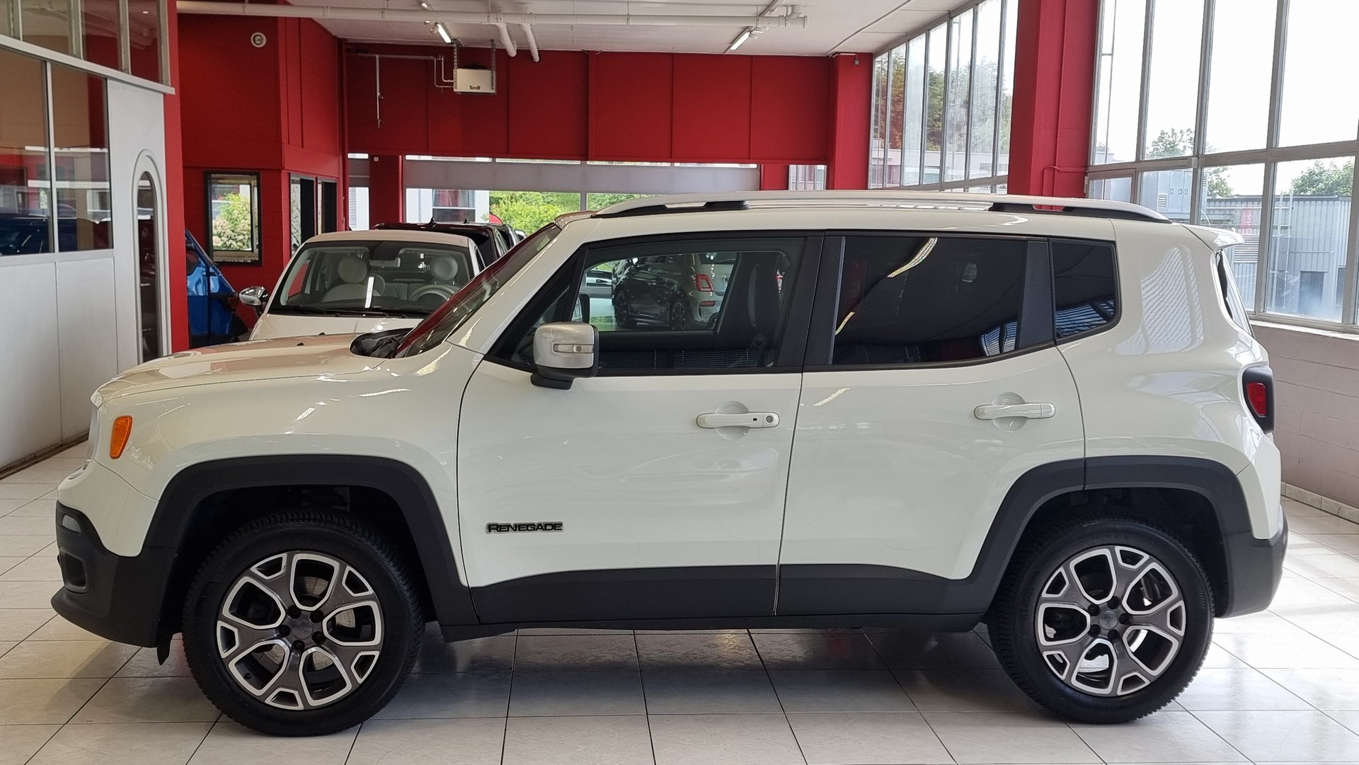 JEEP Renegade 2.0 CRD 140 Limited AWD-showroom-element-2