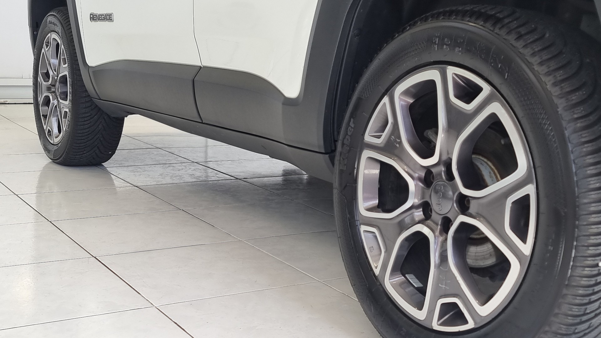 JEEP Renegade 2.0 CRD 140 Limited AWD-image-9