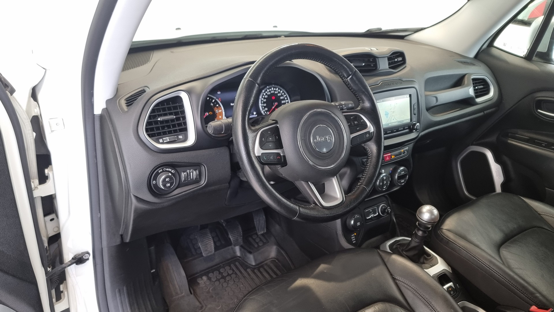 JEEP Renegade 2.0 CRD 140 Limited AWD-image-16