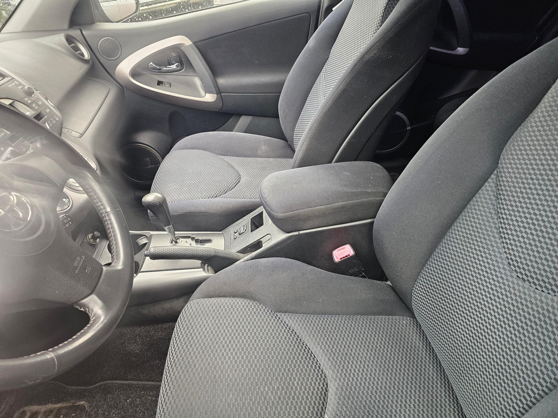 DACIA Sandero TCe 90 Comfort-image-9