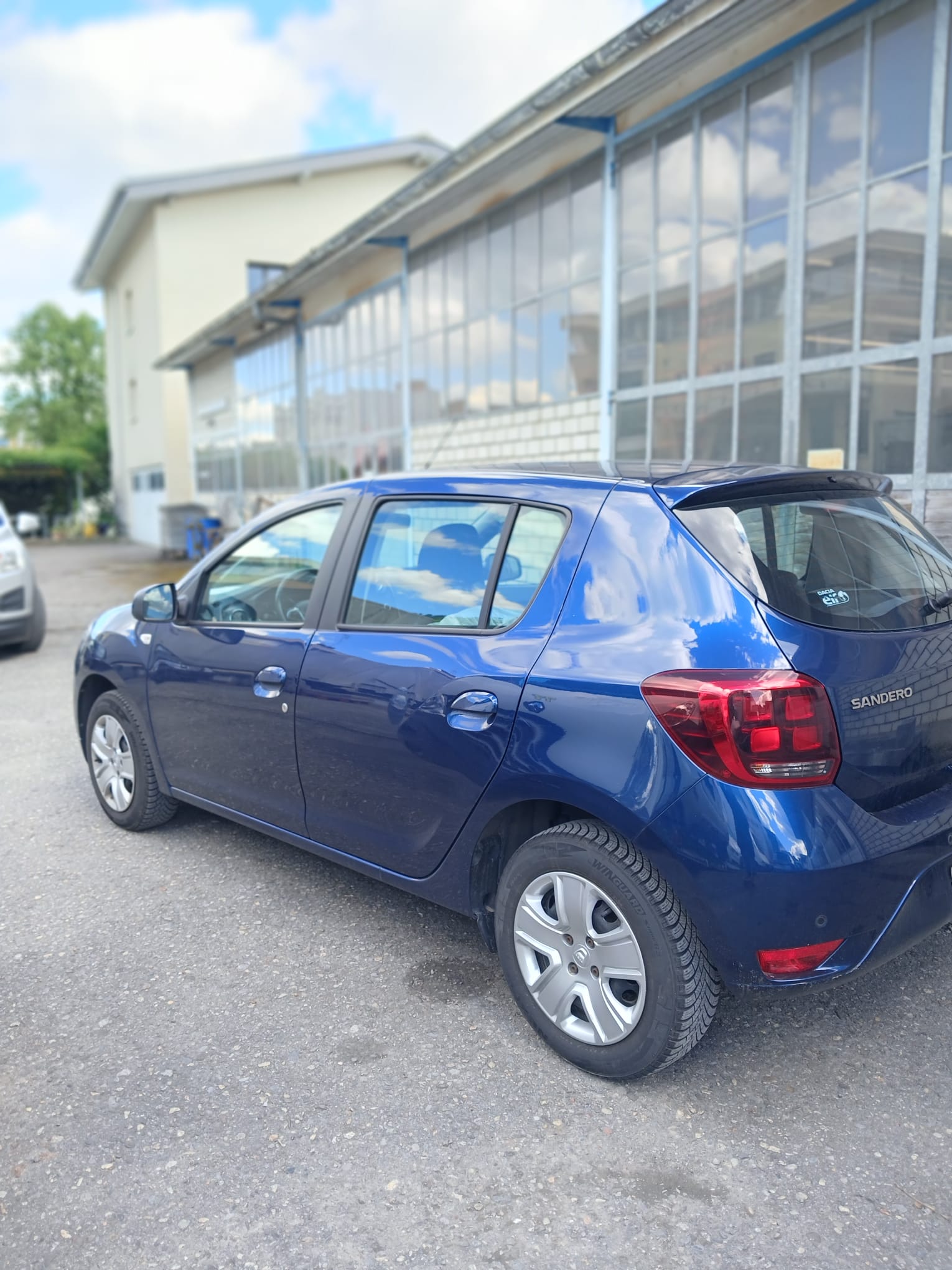 DACIA Sandero TCe 90 Comfort-image-4