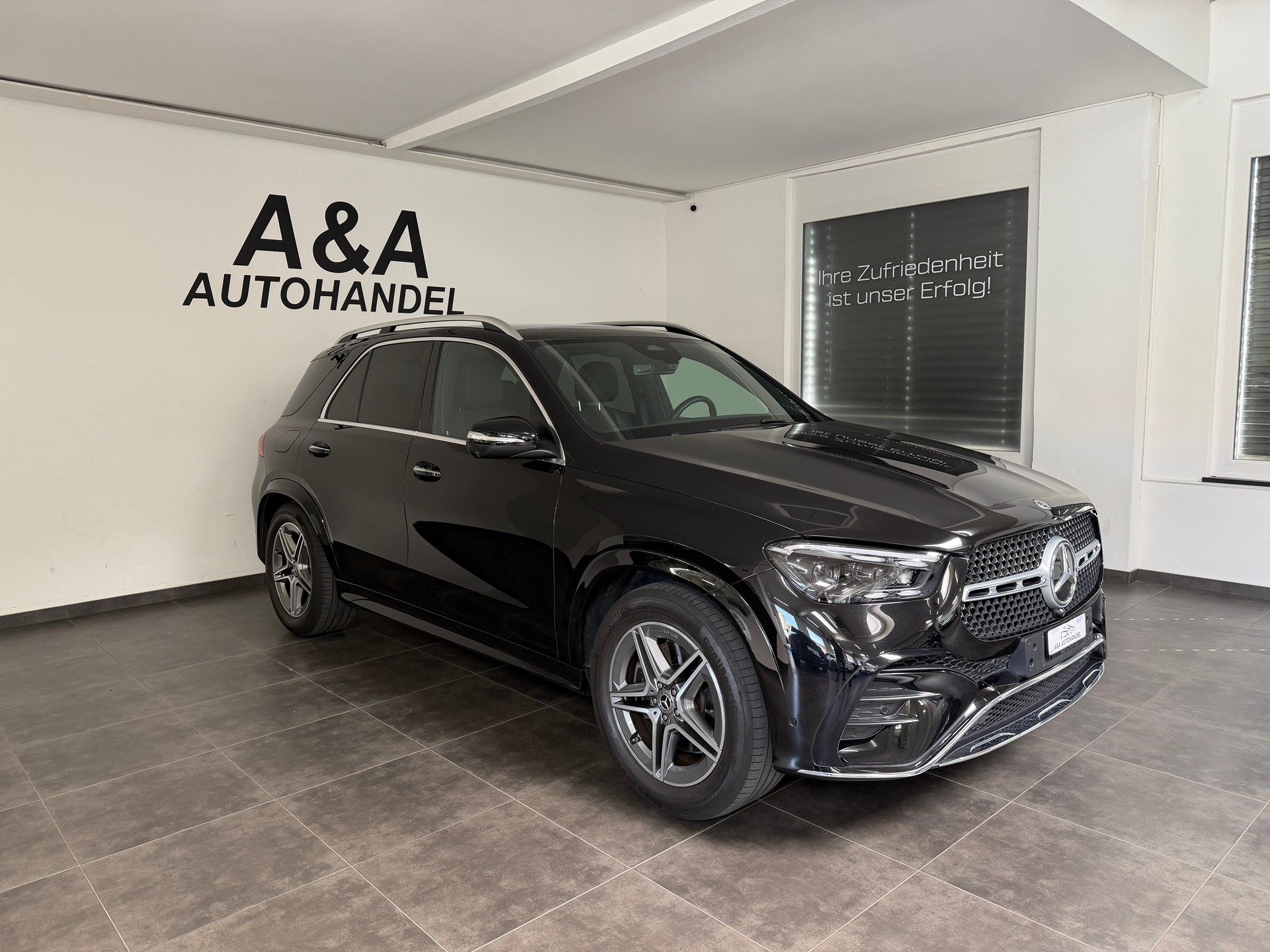 MERCEDES-BENZ GLE 300 d 4Matic AMG Line 9G-Tronic