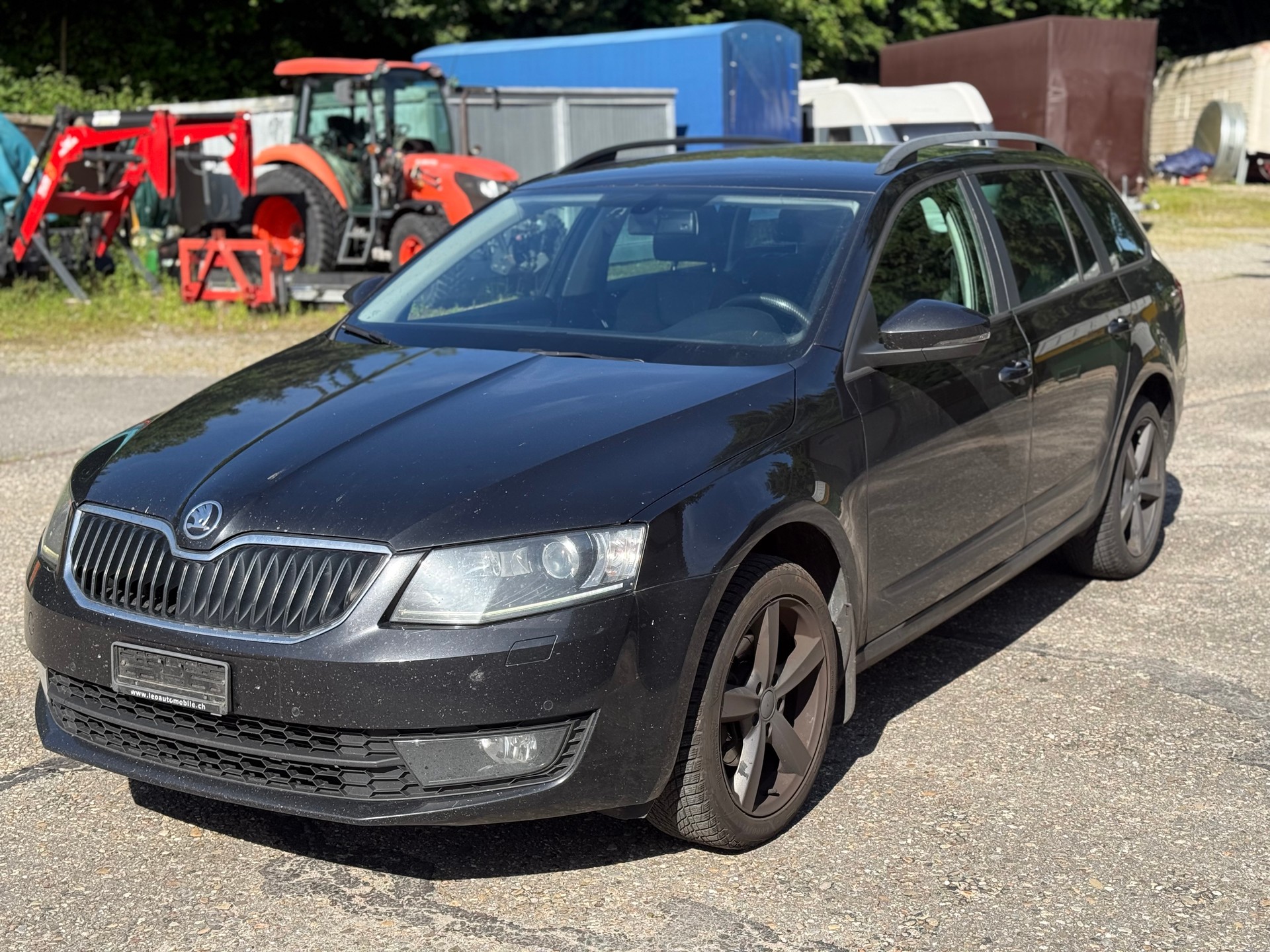 SKODA Octavia Combi 2.0 TDI Swiss Edition DSG-image-1
