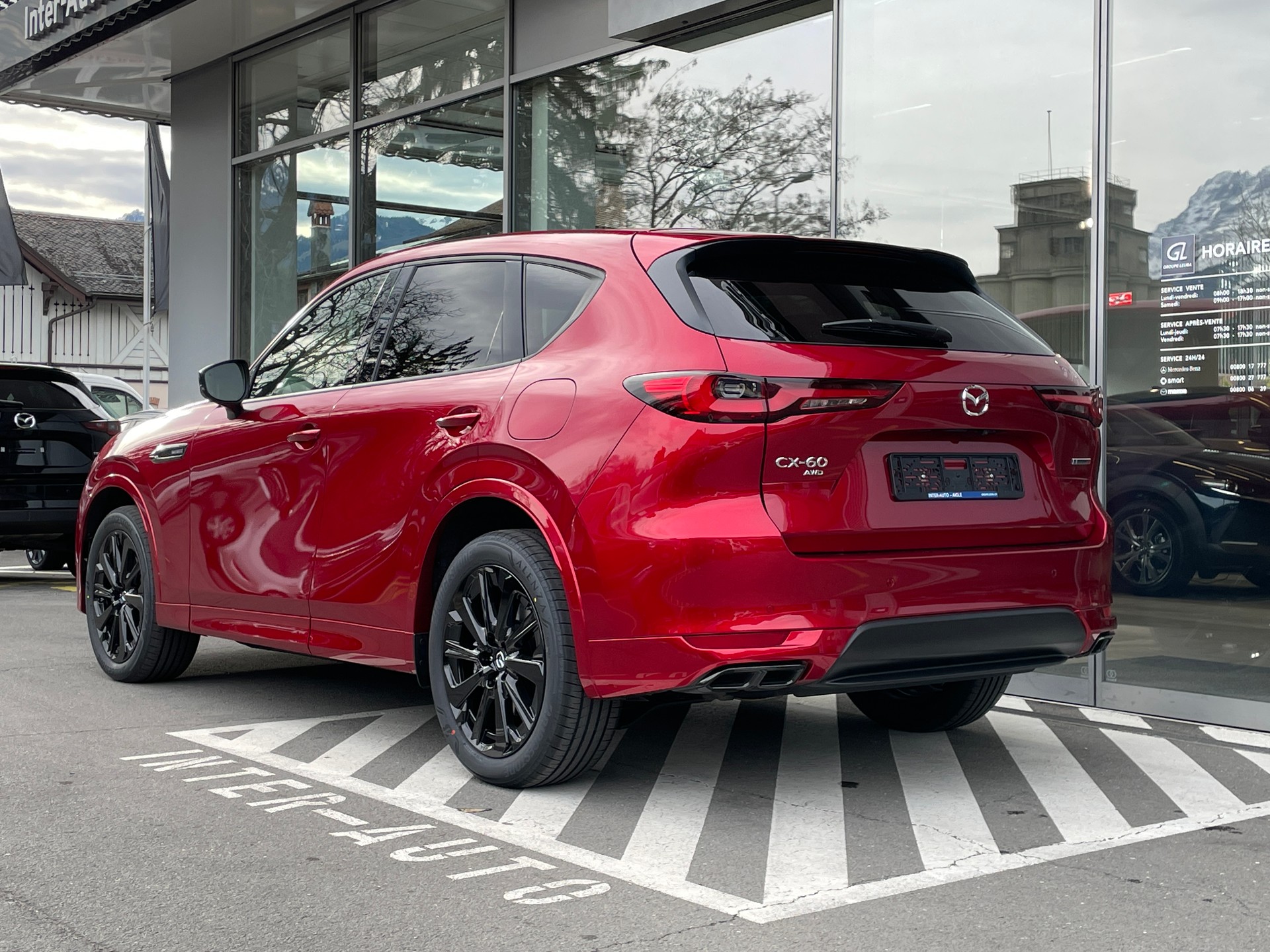 MAZDA CX-60 e-Skyactiv PHEV 327 AWD Homura Plus-showroom-element-3