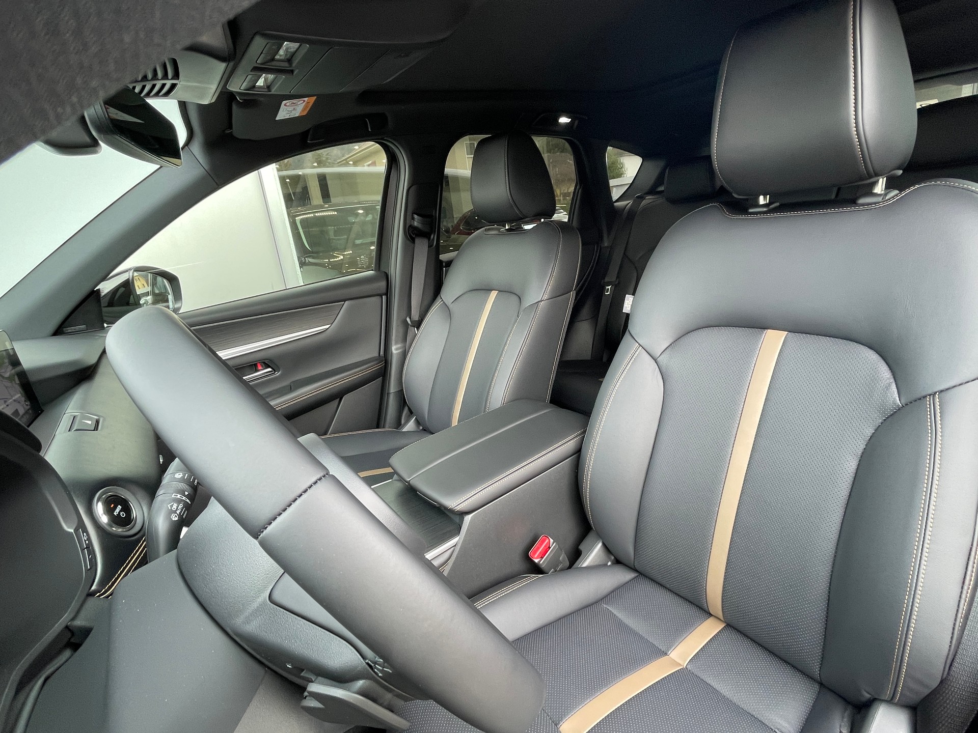 MAZDA CX-60 e-Skyactiv PHEV 327 AWD Homura Plus-image-7