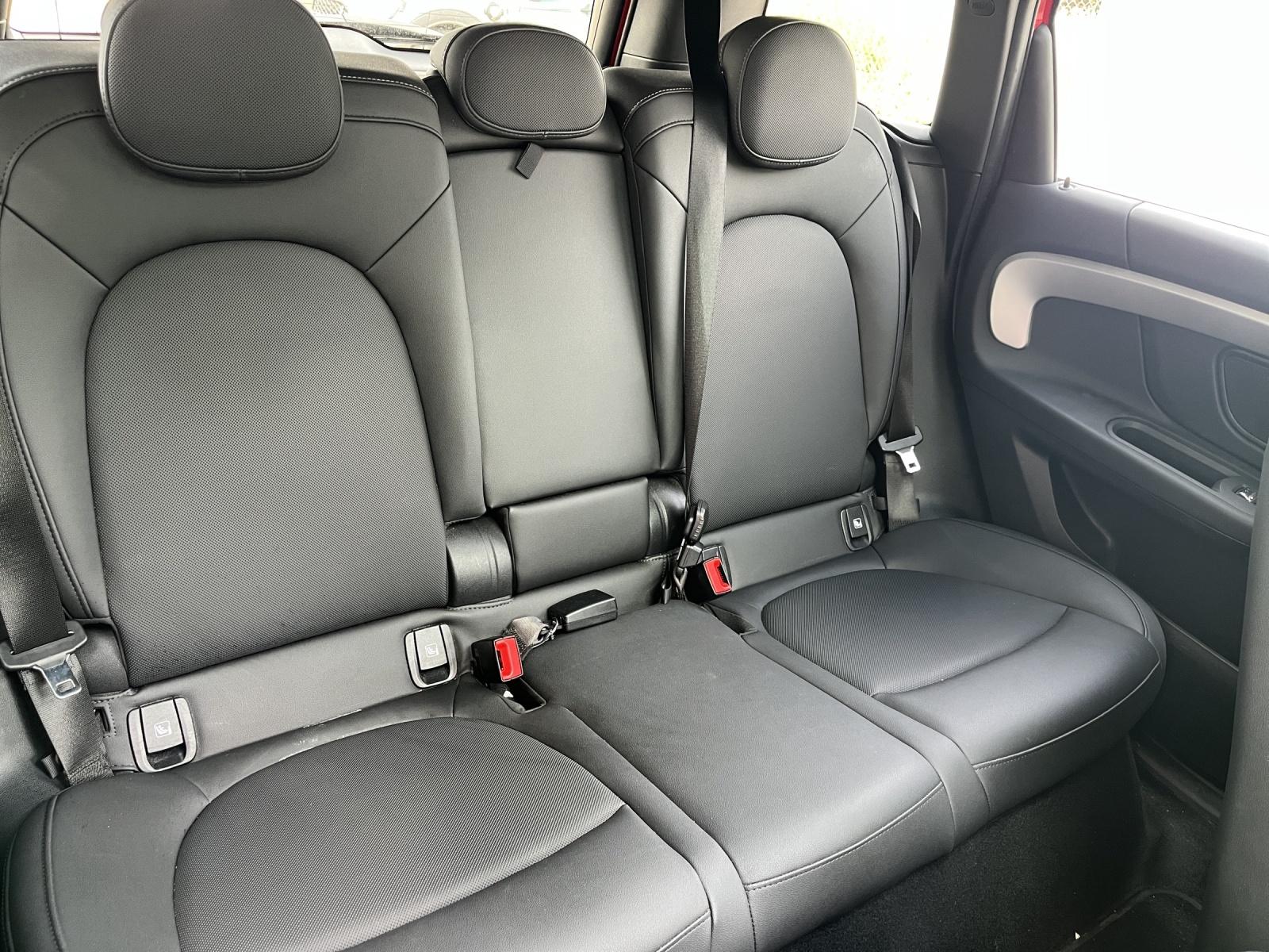 MINI Countryman Cooper SE ALL4 PHEV Steptronic (CH)-image-19