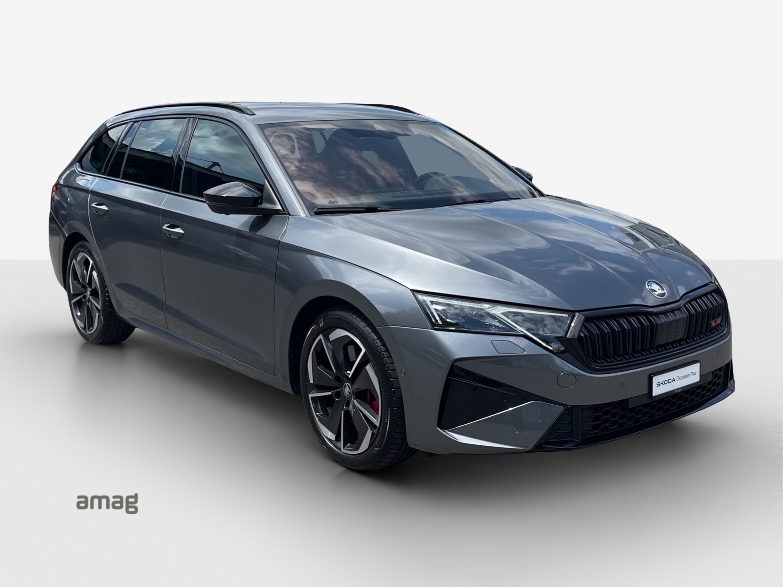 SKODA Octavia Combi 2.0 TSI DSG RS-image-5