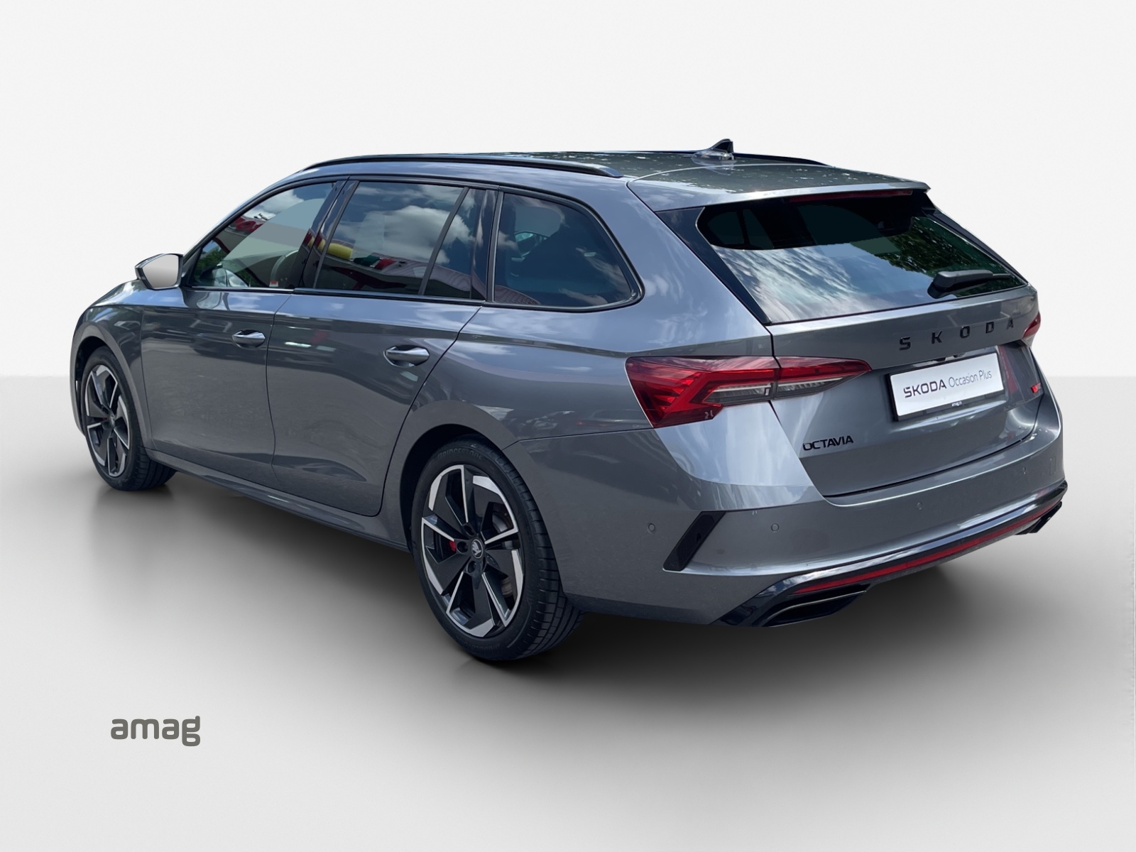 SKODA Octavia Combi 2.0 TSI DSG RS-showroom-element-2