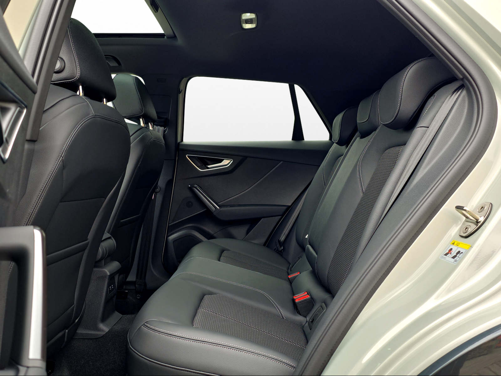 AUDI Q2 40 TFSI S line Attraction quattro S-tronic-image-10