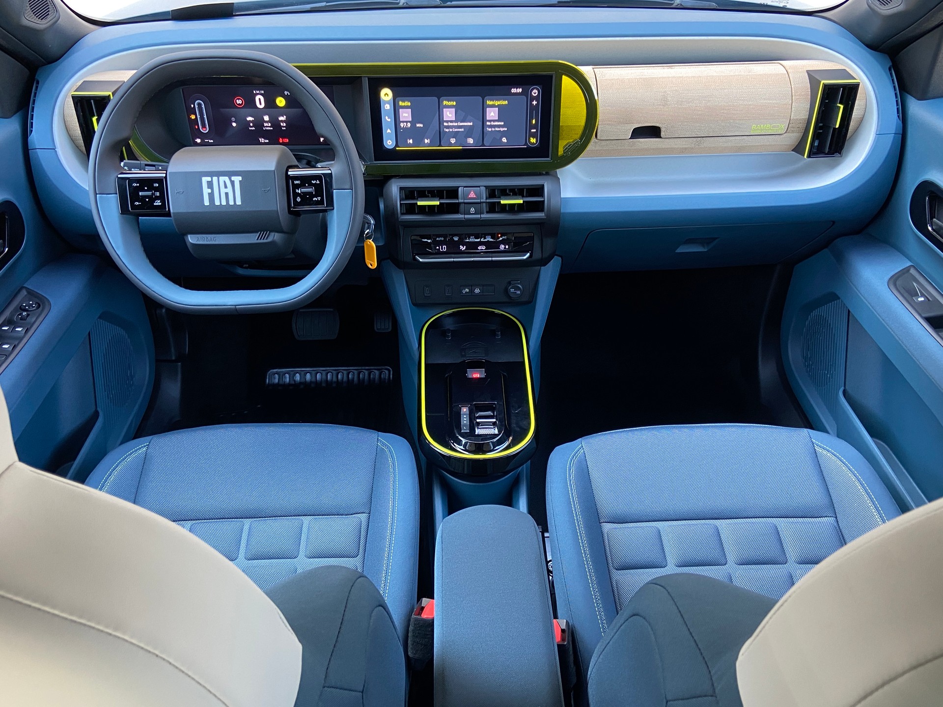 FIAT Grande Panda MHEV La Prima-showroom-element-3