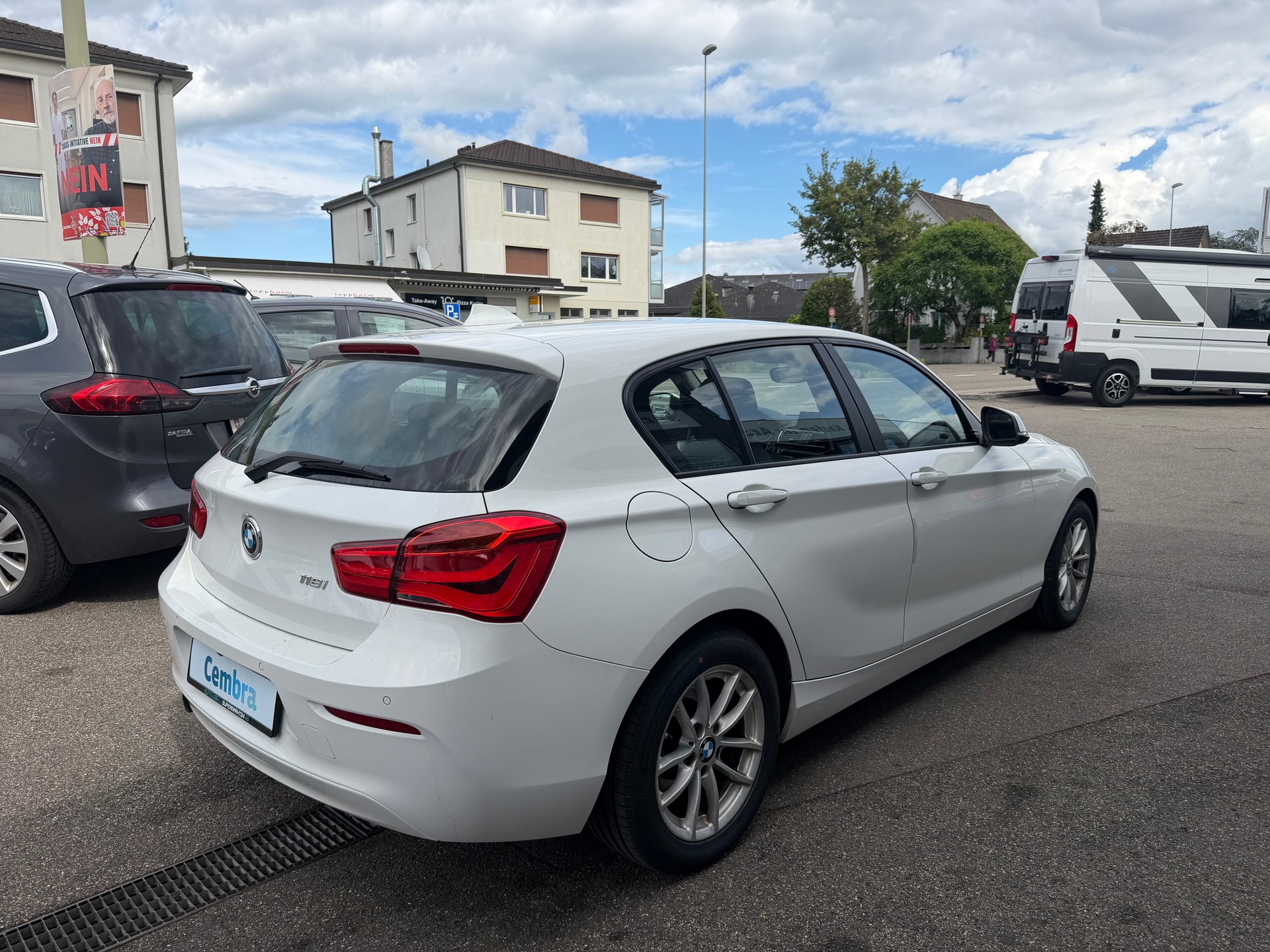 BMW 118i Steptronic-image-5