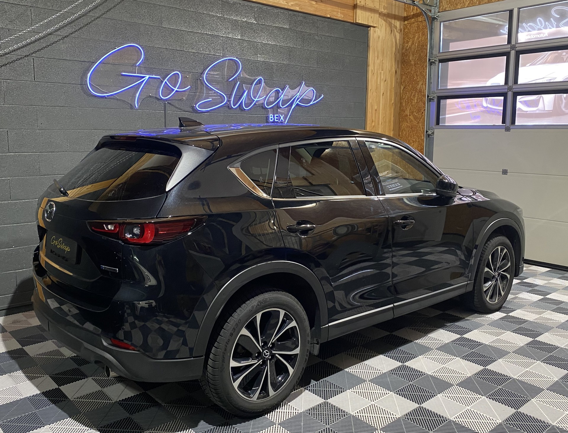 MAZDA CX-5 e-Skyactiv-G 194 Exclusive-line AWD Automat-showroom-element-3