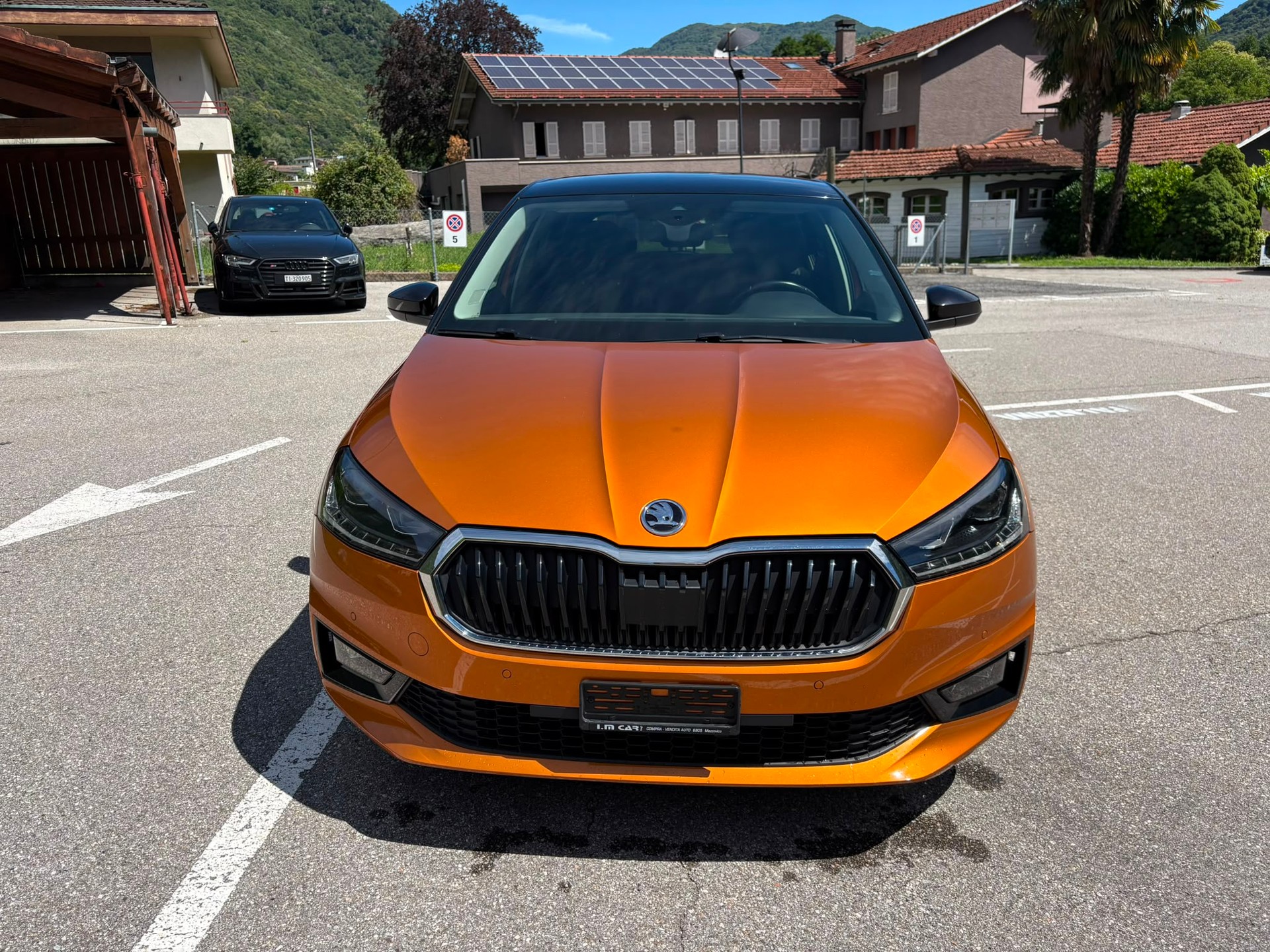 SKODA Fabia 1.0 TSI First Edition-image-1