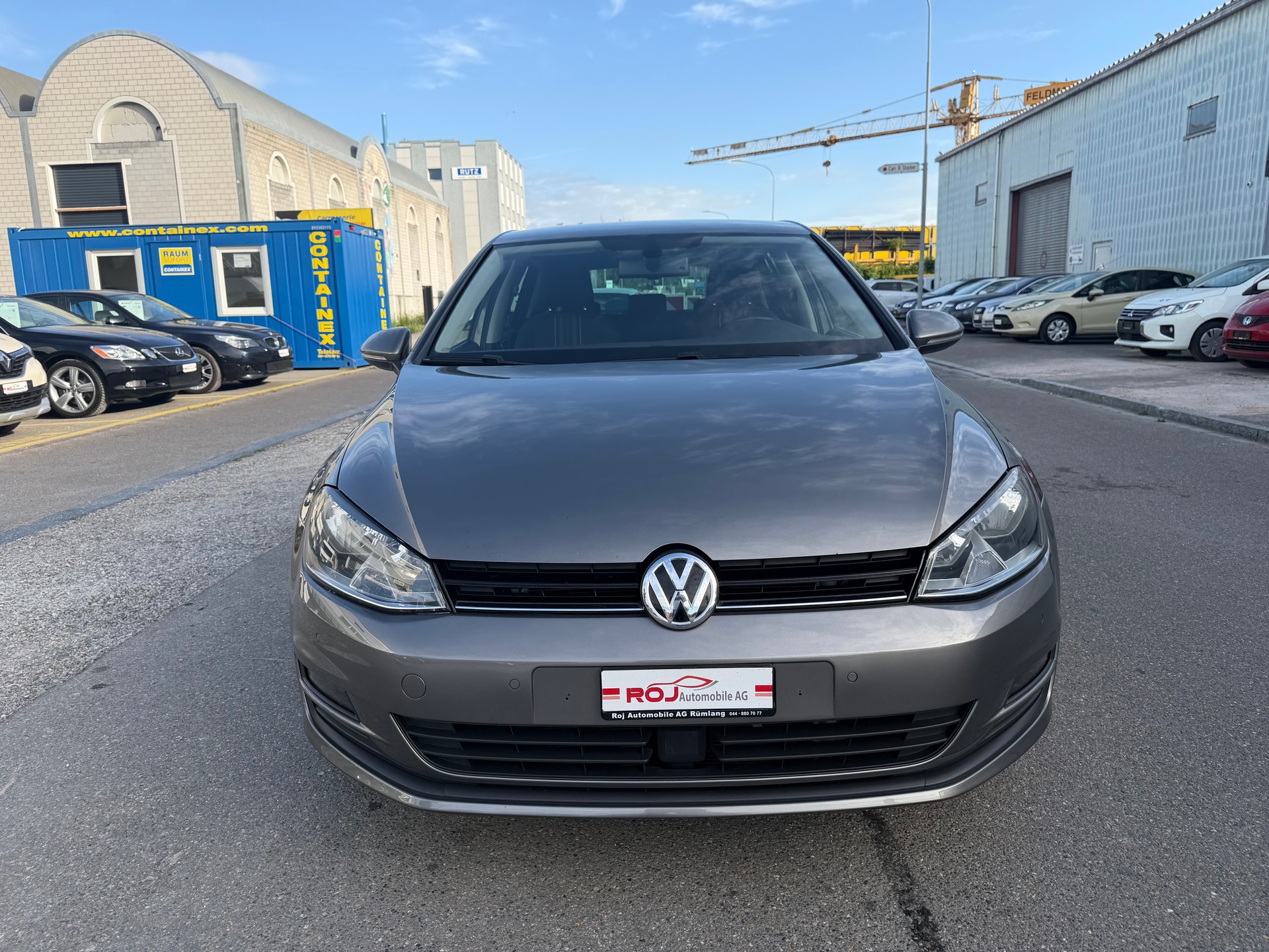 VW Golf 2.0 TDI Lounge DSG-showroom-element-2