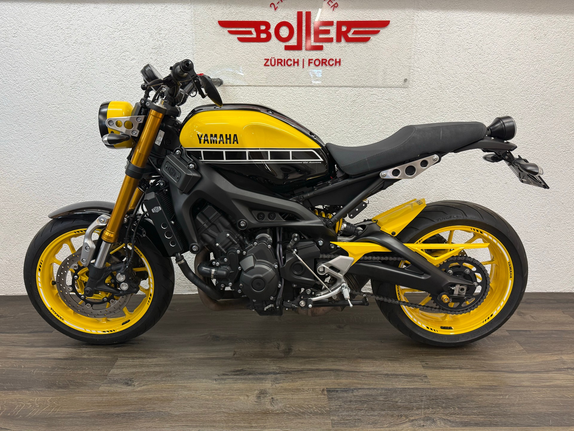 YAMAHA XSR 900 60 Anniversary-image-6