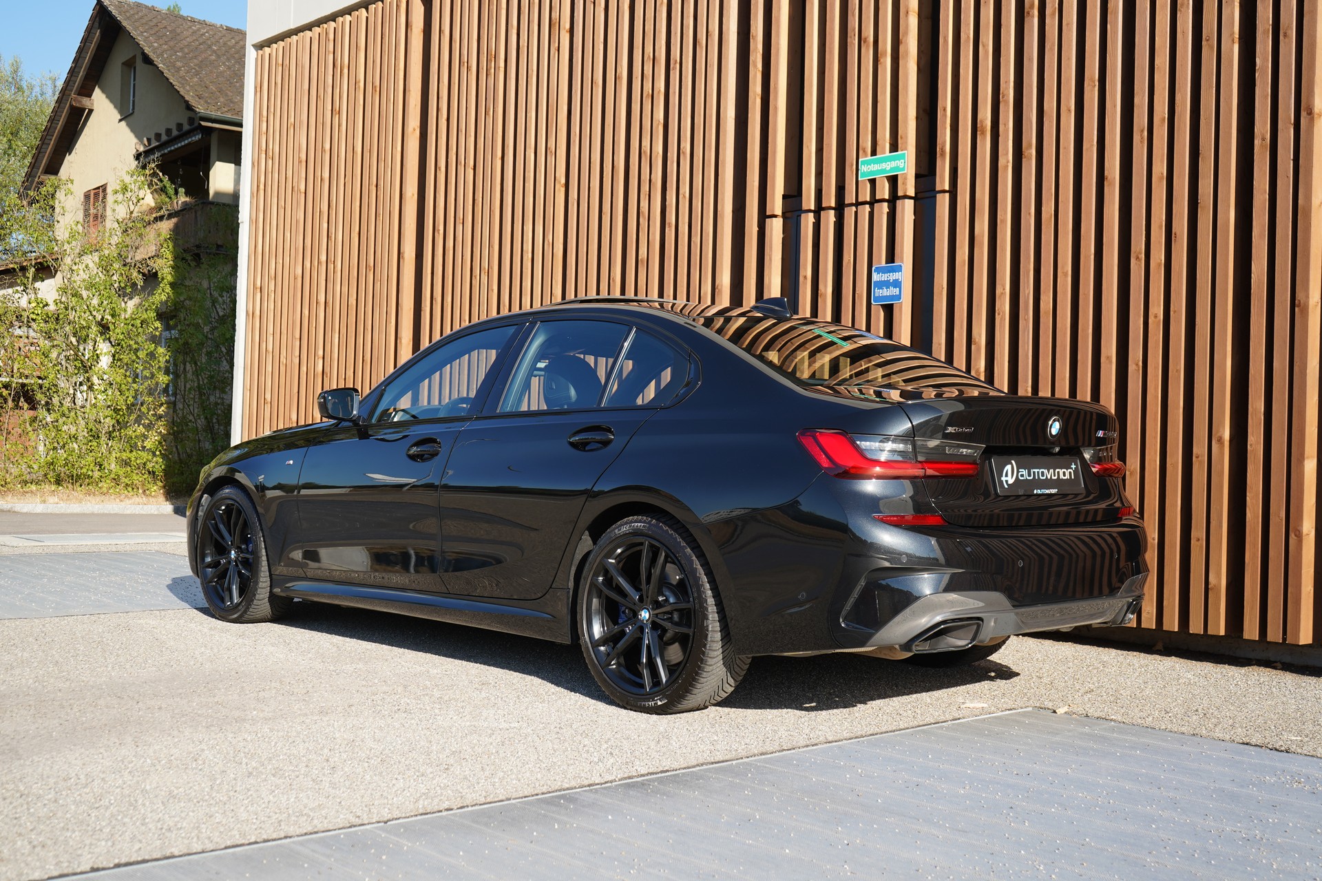 BMW M340d xDRIVE 48V STEPTRONIC M SPORT BLACK l 340 PS-image-6