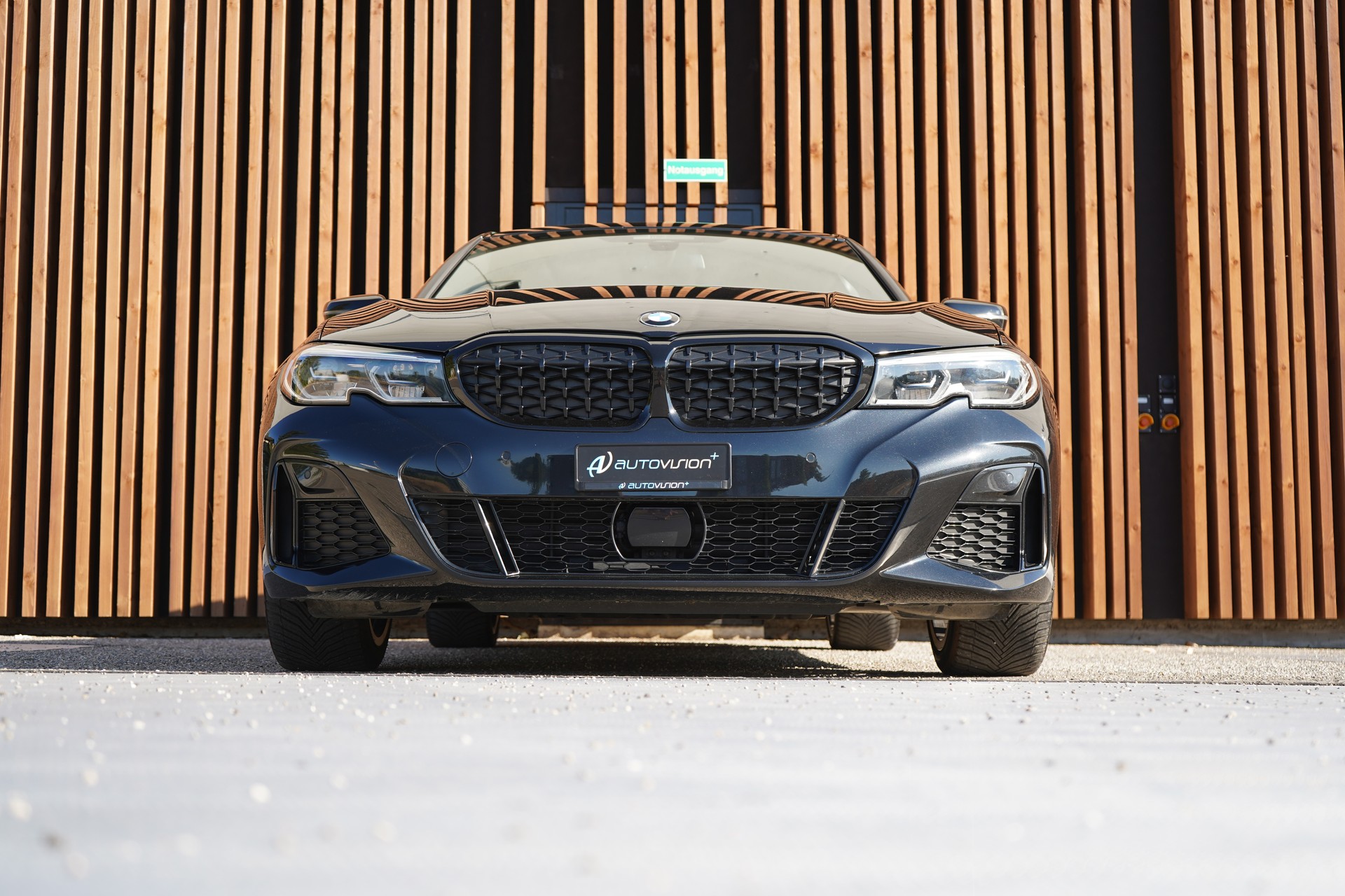 BMW M340d xDRIVE 48V STEPTRONIC M SPORT BLACK l 340 PS-image-15